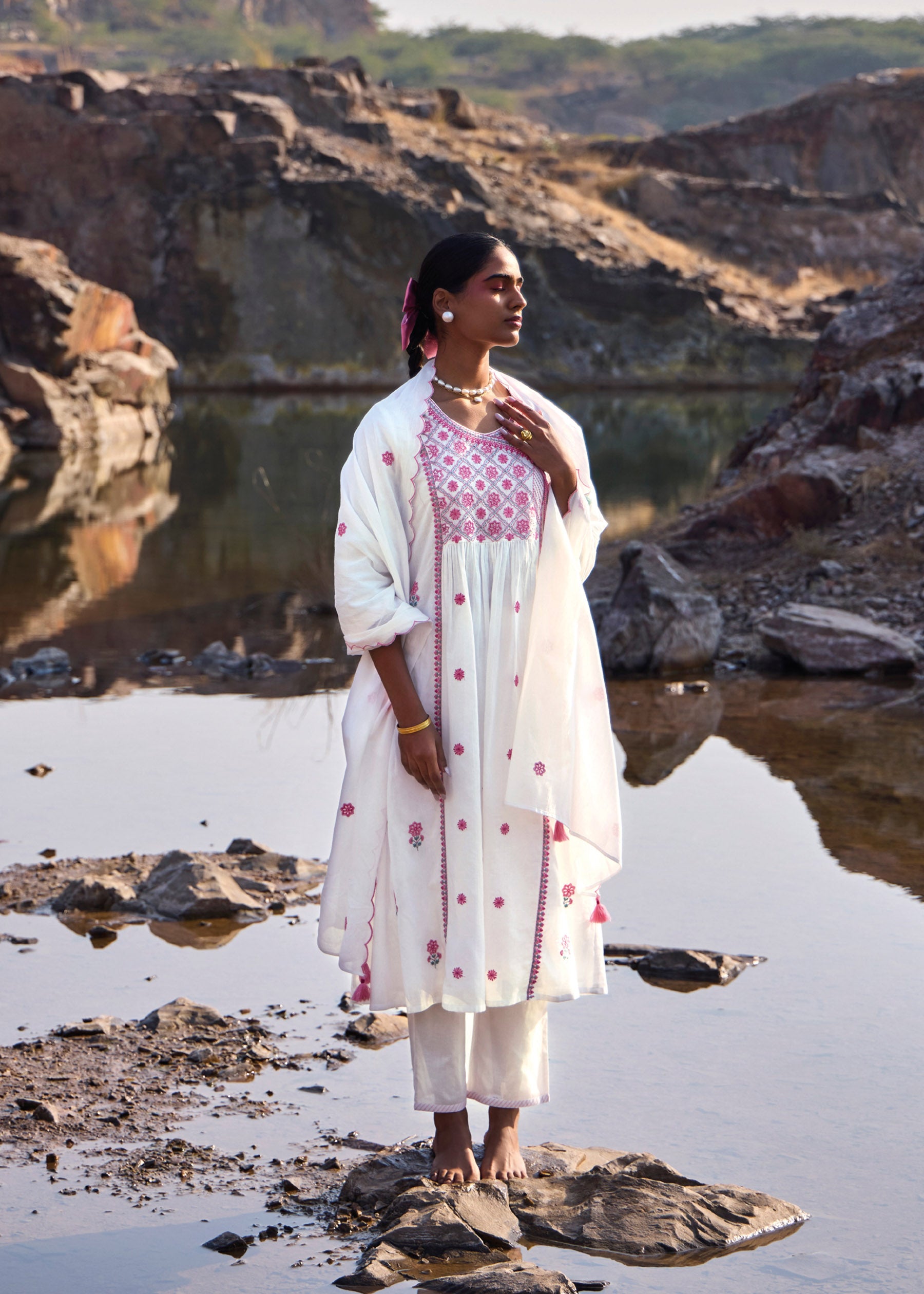 Isara Blush Embroidered Silk Kurta Set