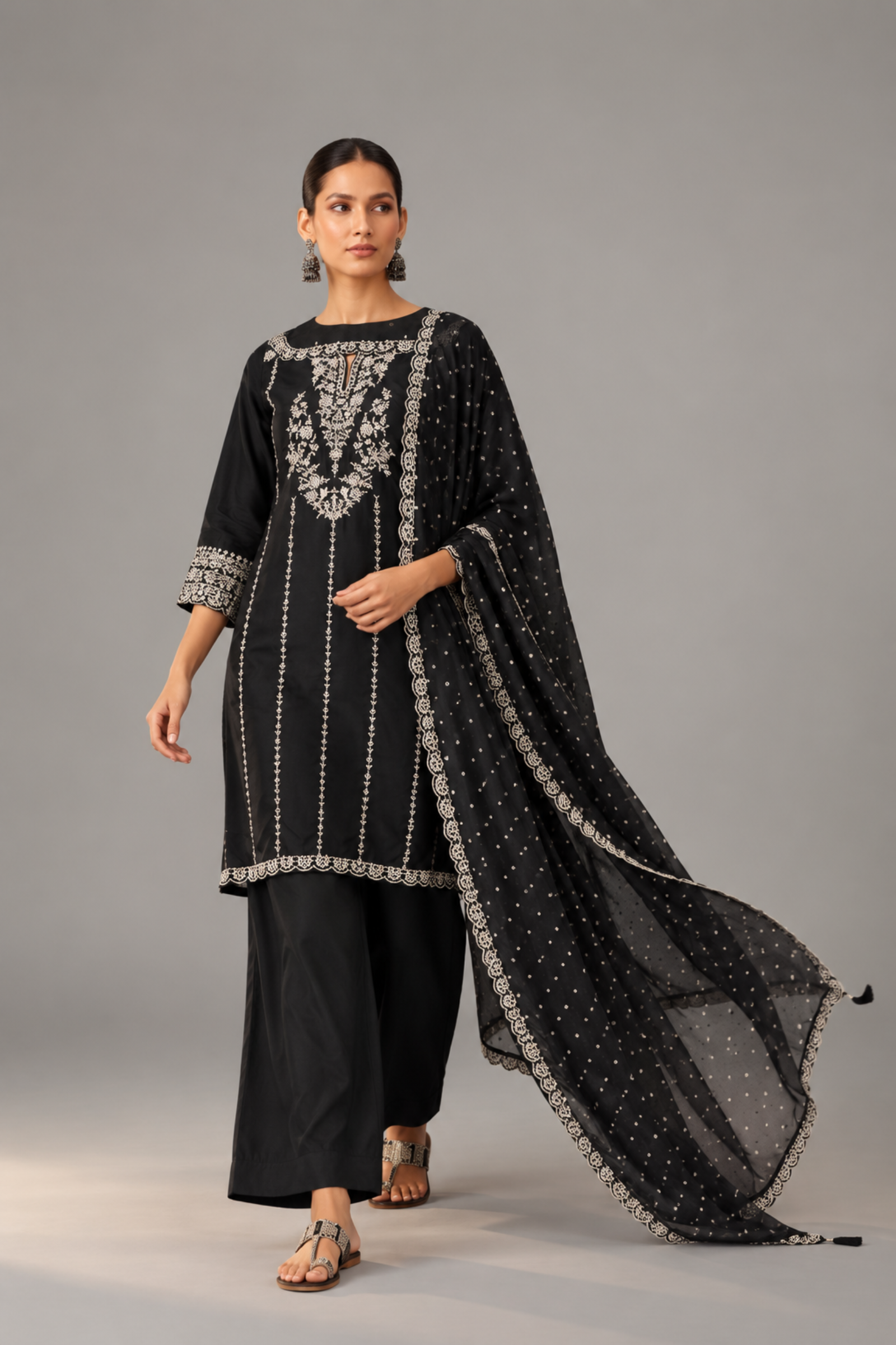 Ravelyn Black Zari Embroidered Kurta Set