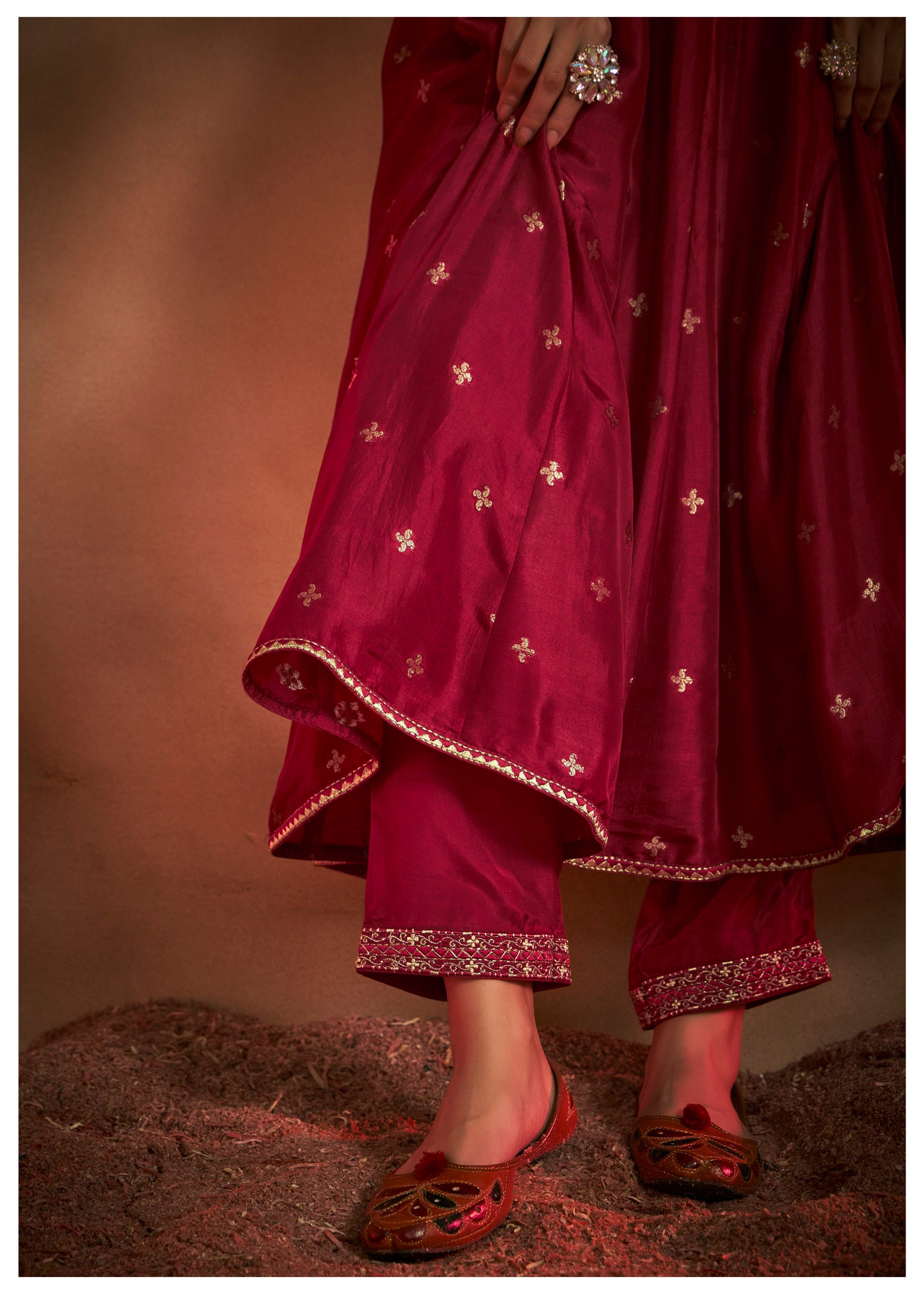 Peshwai Red Dola Anarkali Set