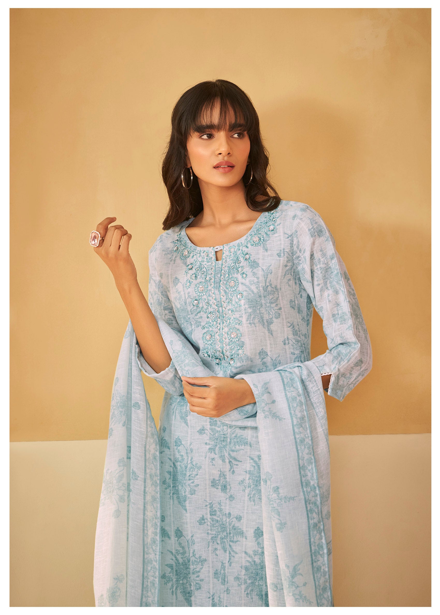 Blue Ethnic Linen Cotton Ensemble