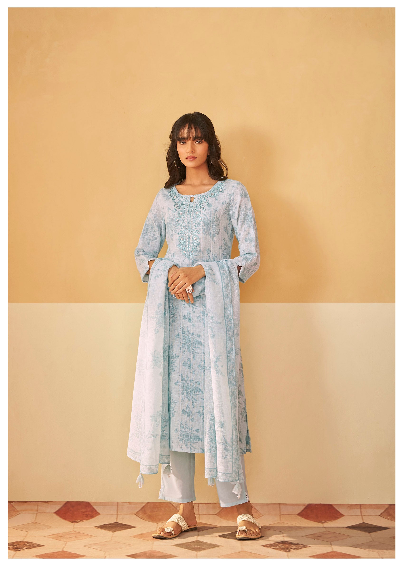 Blue Ethnic Linen Cotton Ensemble