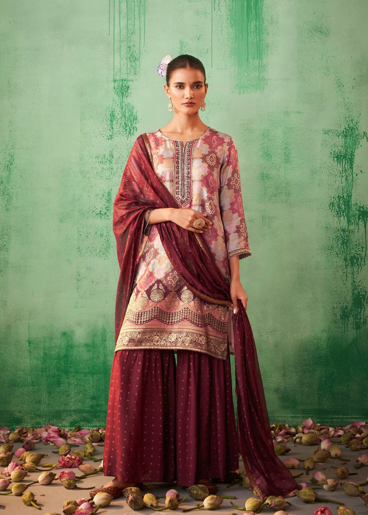 FourButtons: Shop Latest Ethnic Wear for Women Online