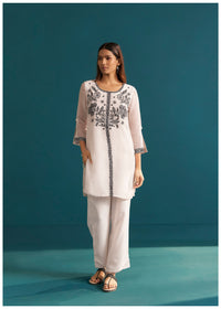 FourButtons: Shop Latest Ethnic Wear for Women Online