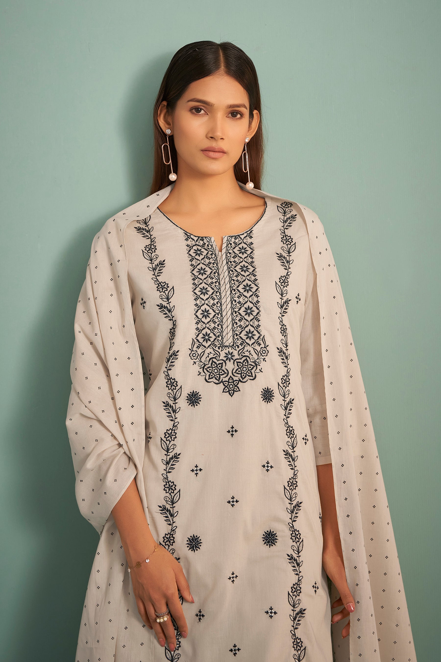 Kyrene Cream Chikankari Embroidered Cotton Kurta Set