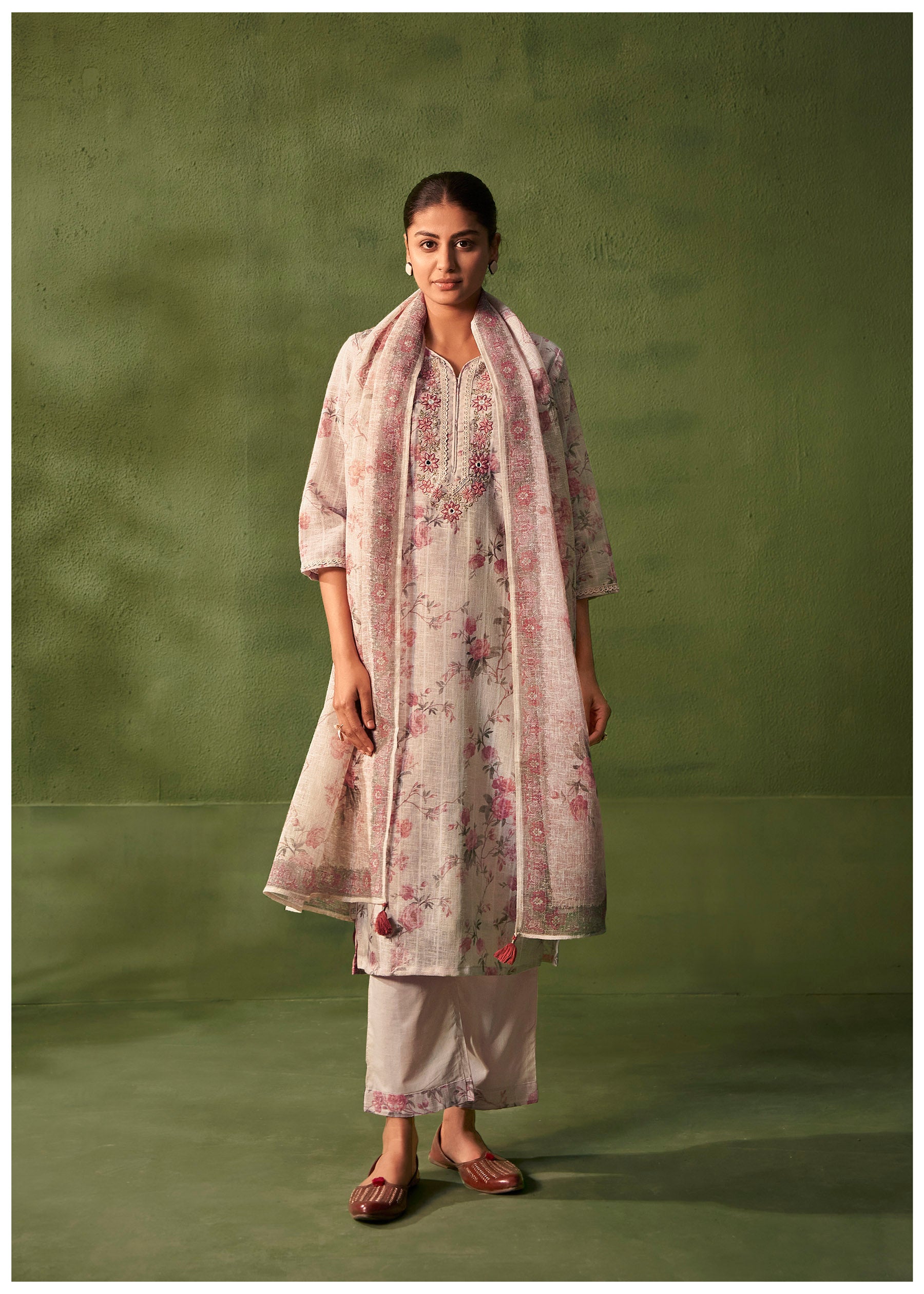 Solenne Digital Print Embroidered Linen Kurta Set