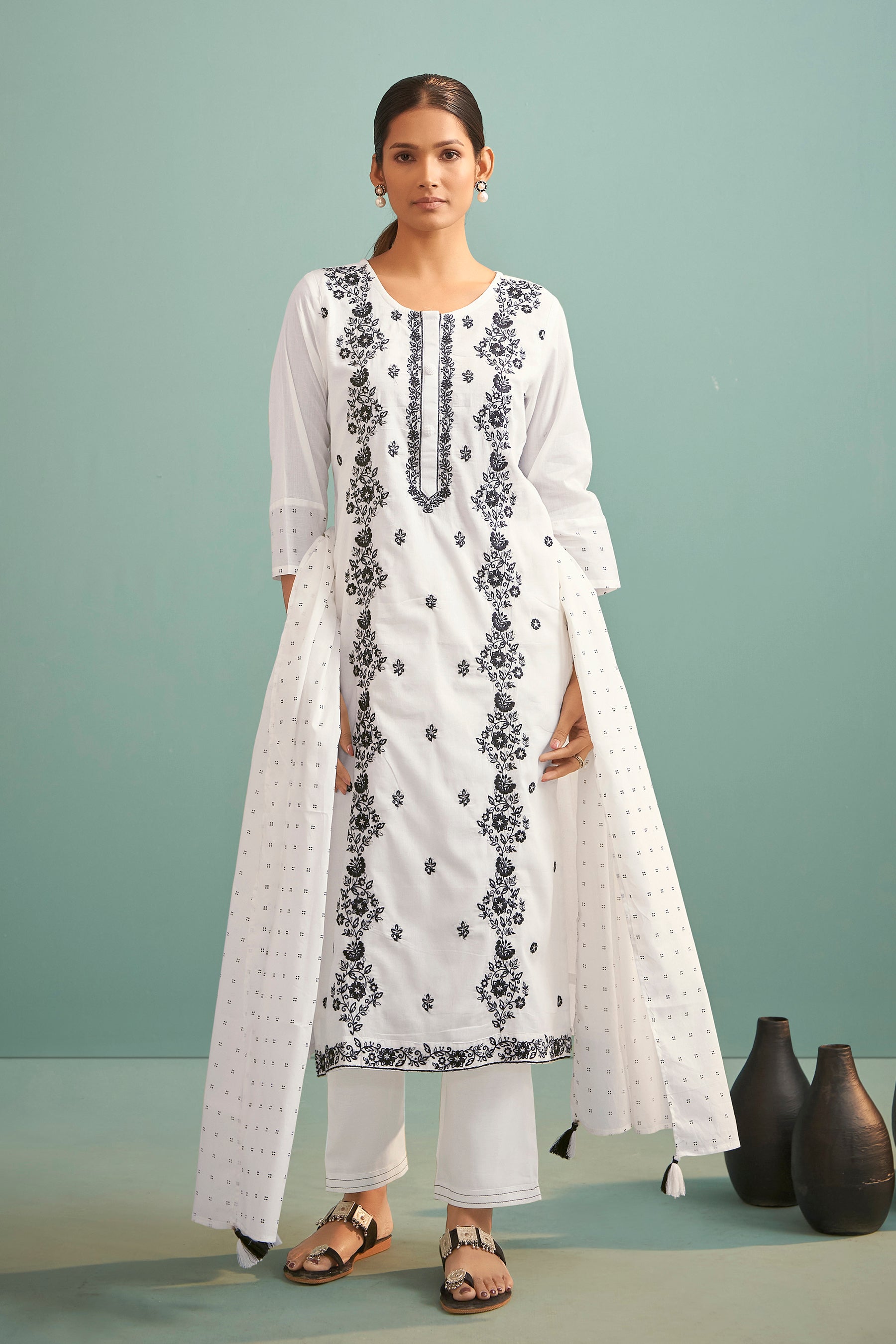 Delvina Cream Chikankari Embroidered Cotton Kurta Set
