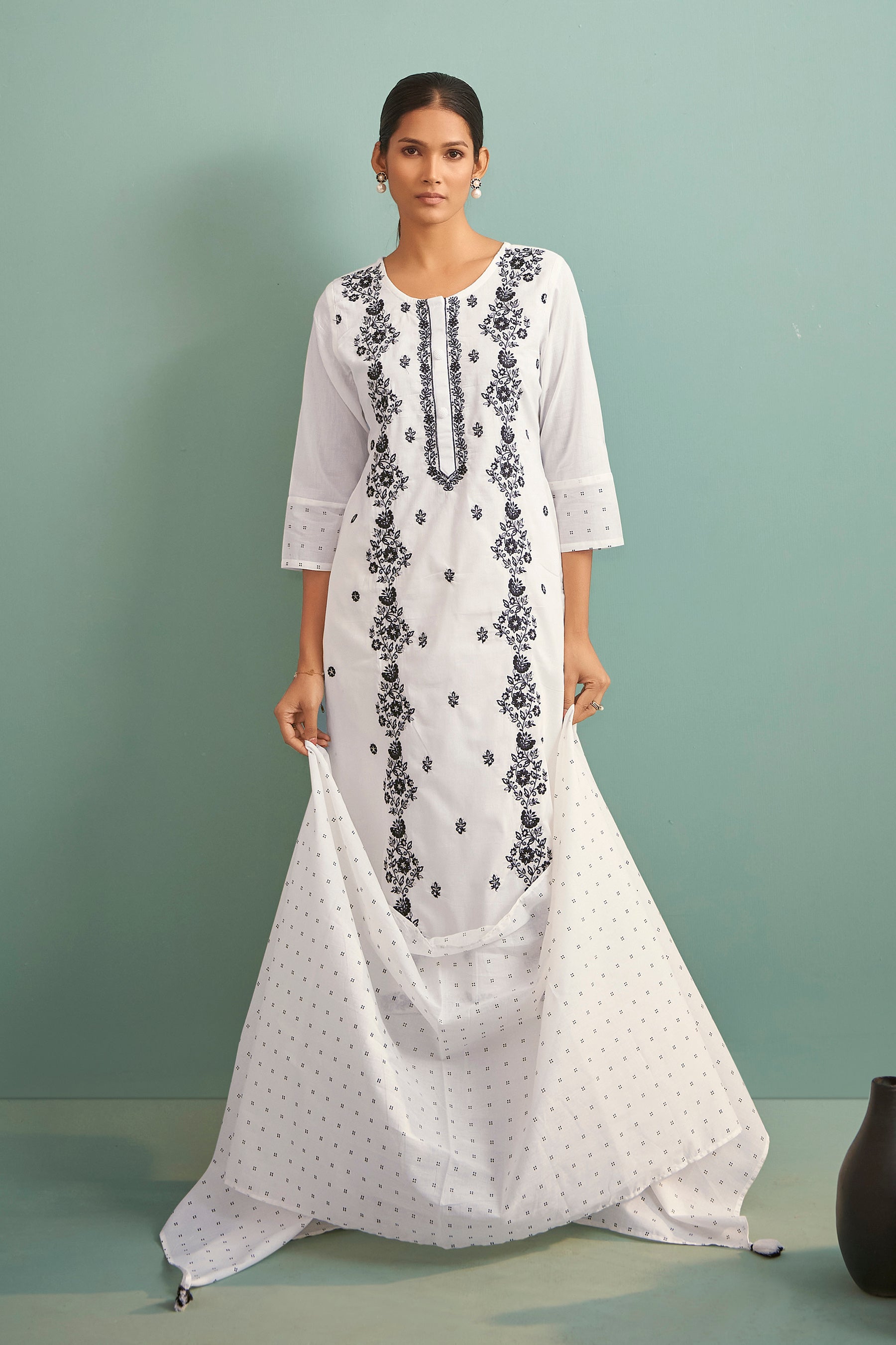 Delvina Cream Chikankari Embroidered Cotton Kurta Set