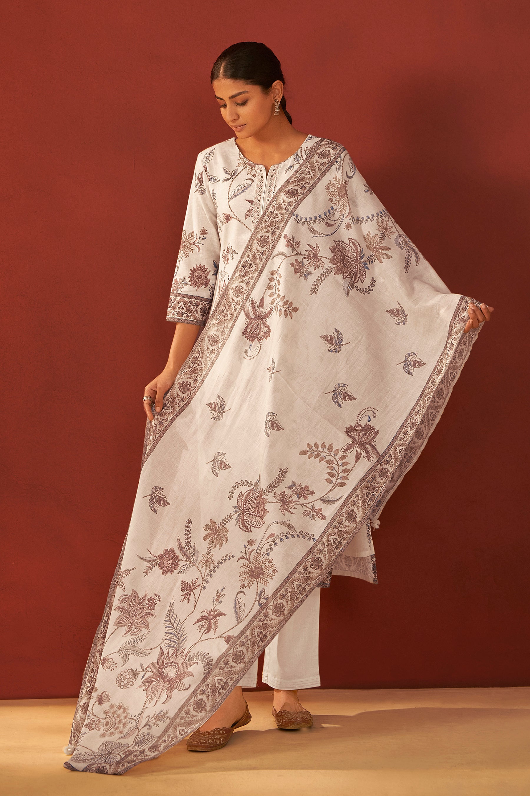 Avenza Cream Printed Linen Kurta Set