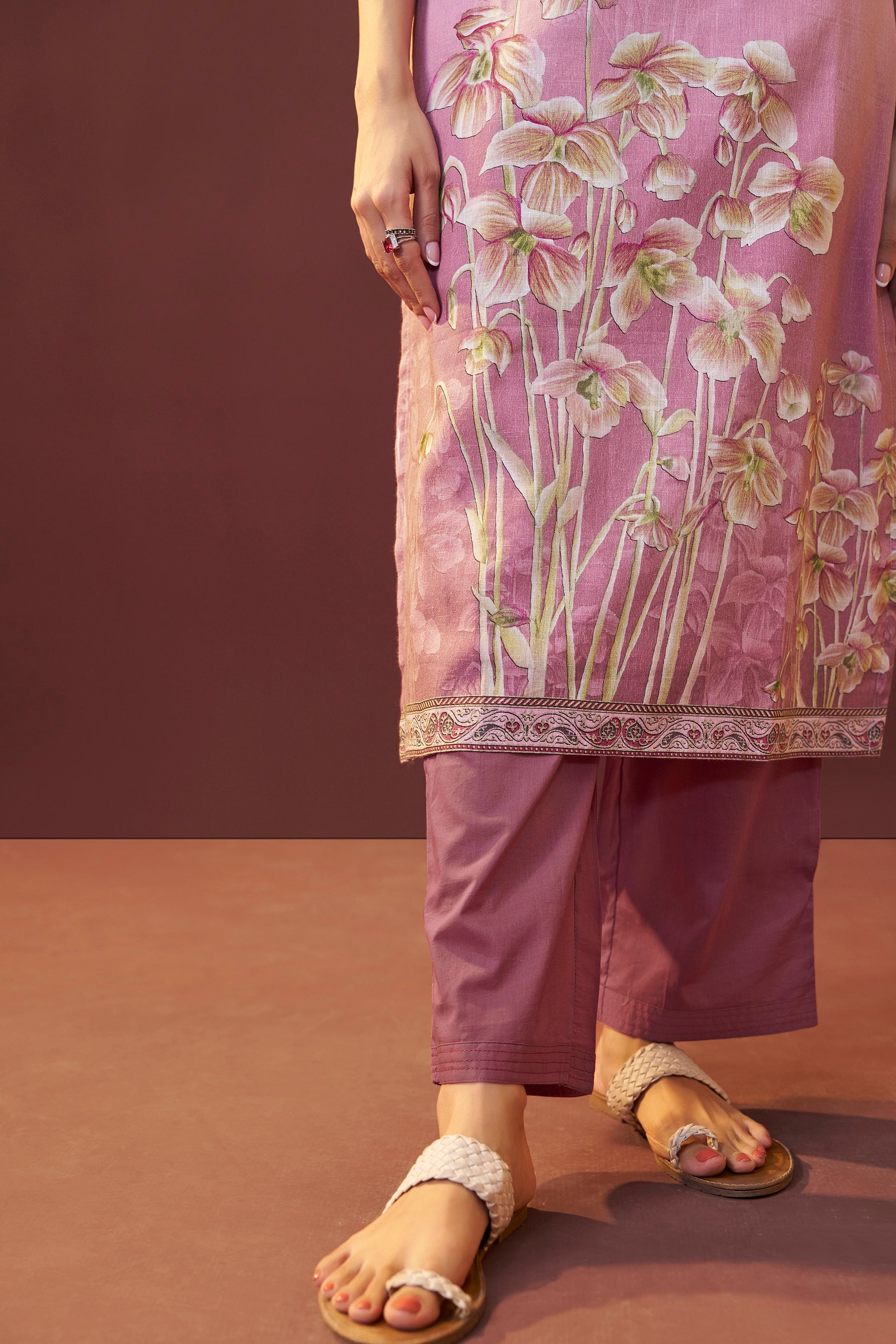 Roselle Pink Embroidered Linen Kurta Set