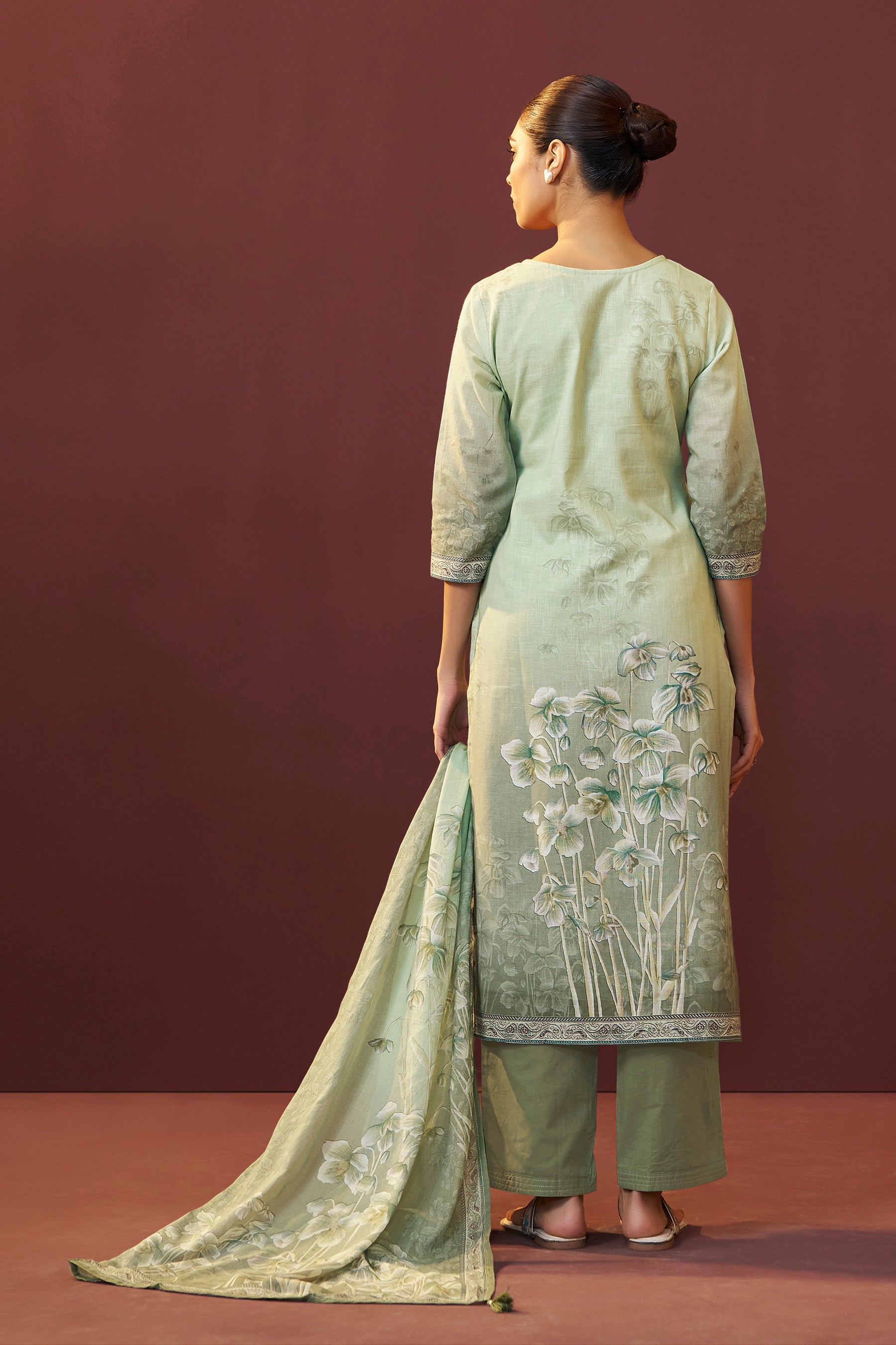 Silvara Green Digital Print Kurta Set