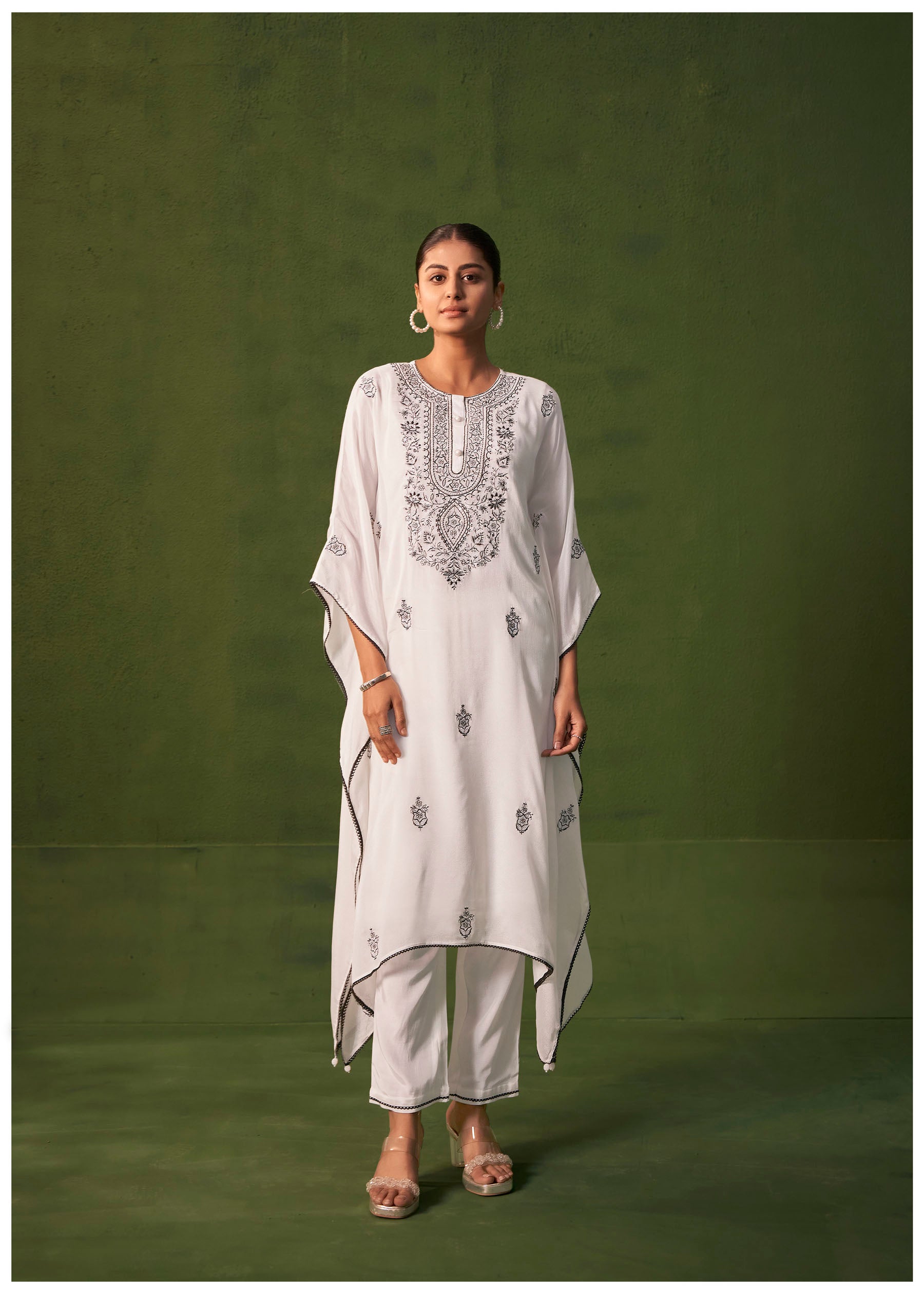 Savrynn Cream Chinnon Embroidered Kaftan