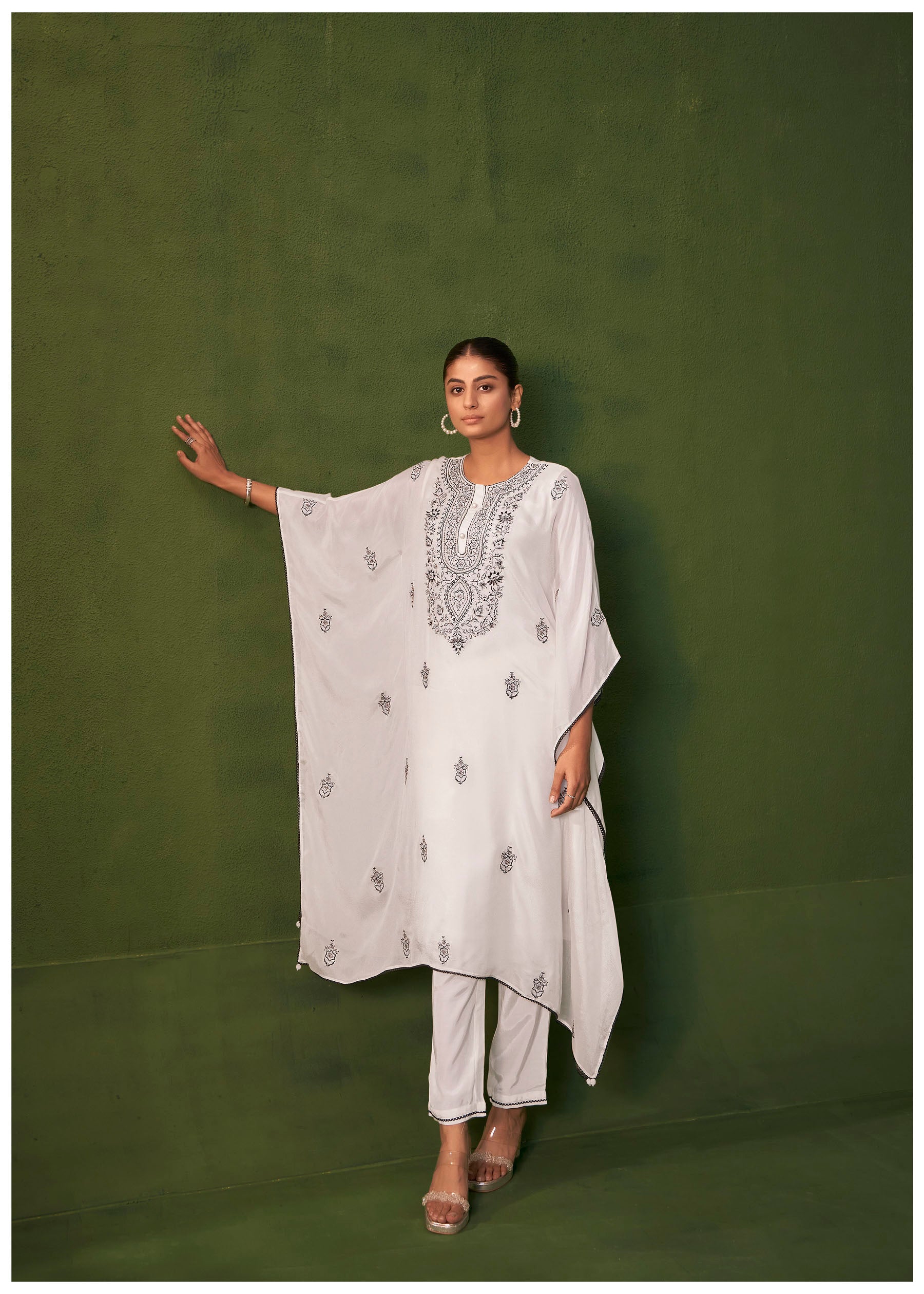 Savrynn Cream Chinnon Embroidered Kaftan
