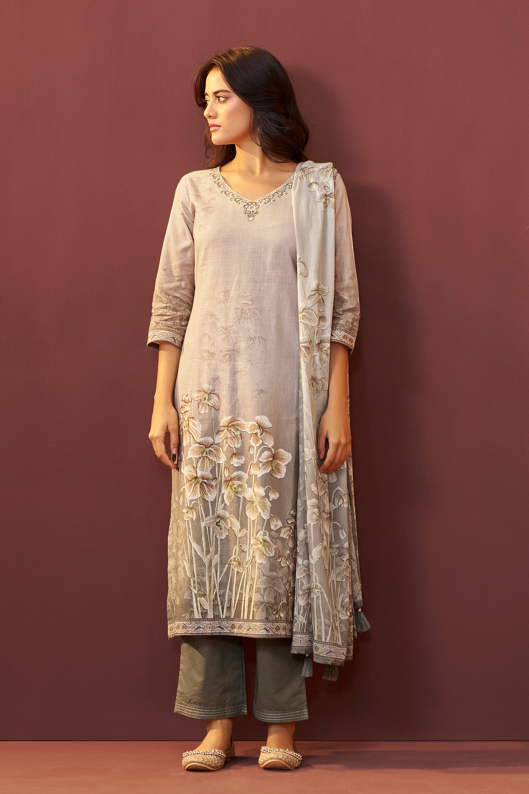 Mistlyn Grey Embroidered Linen Kurta Set