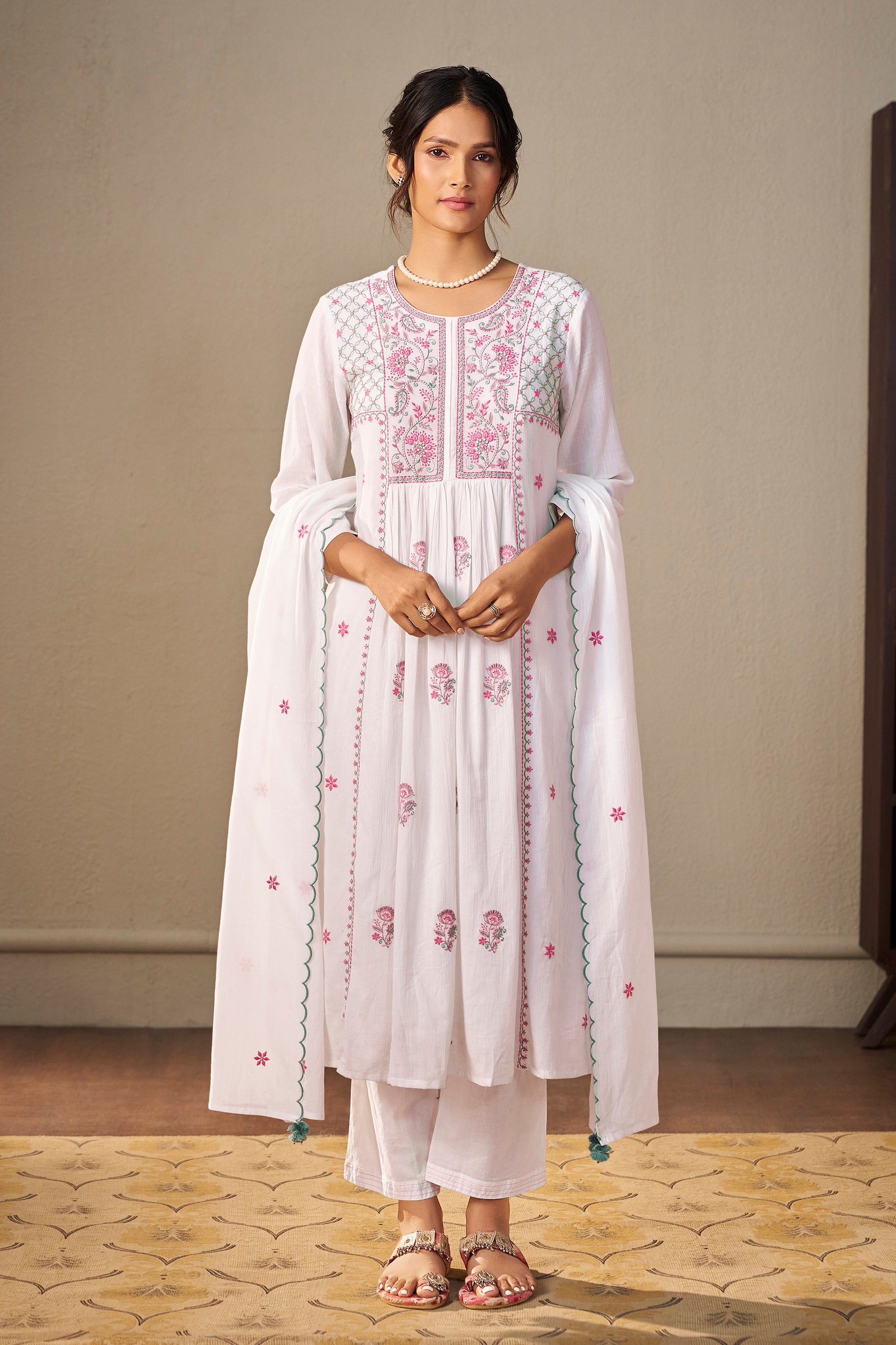 Cotton Embroidered Crush Set