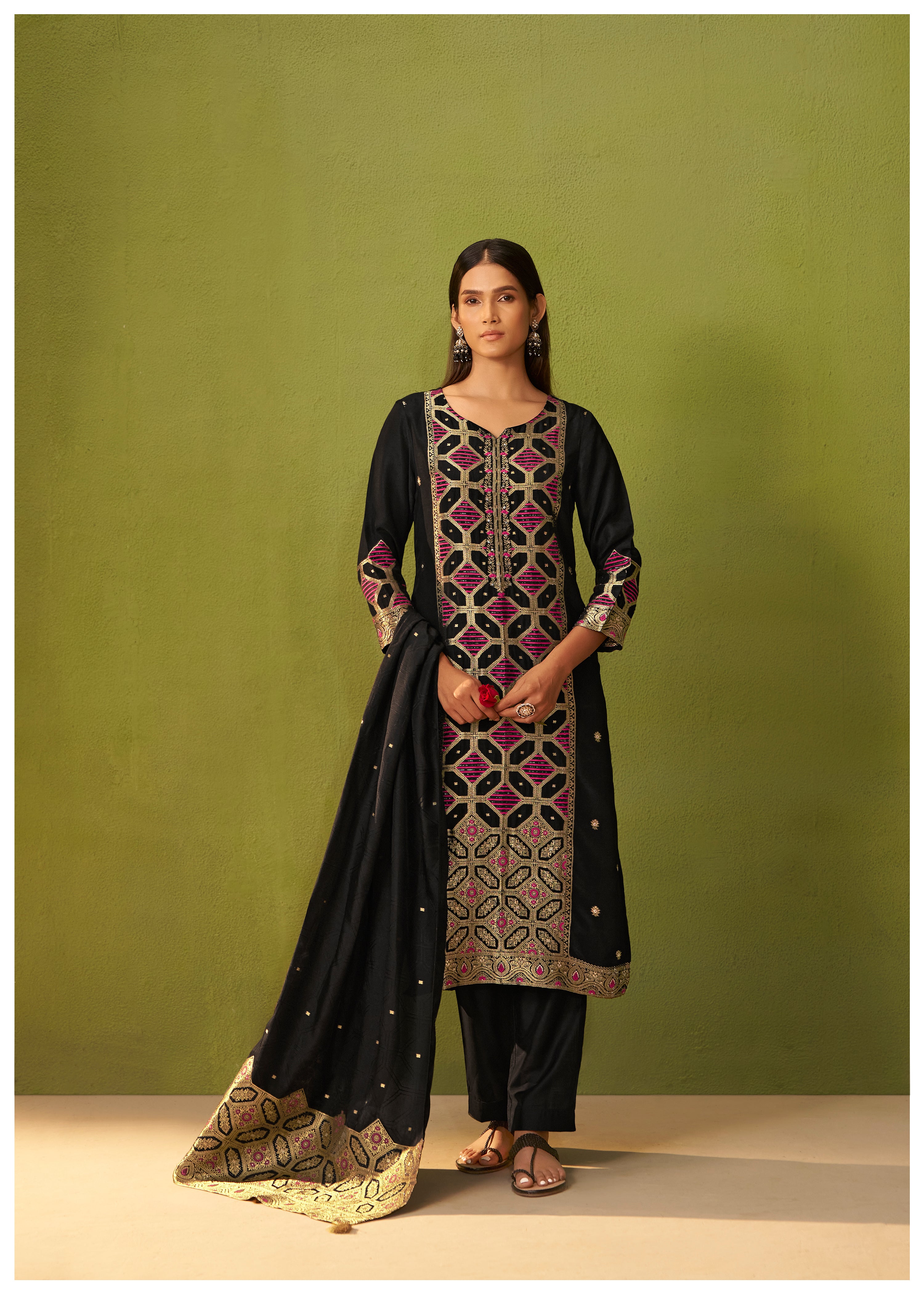 Russian Jacquard Set