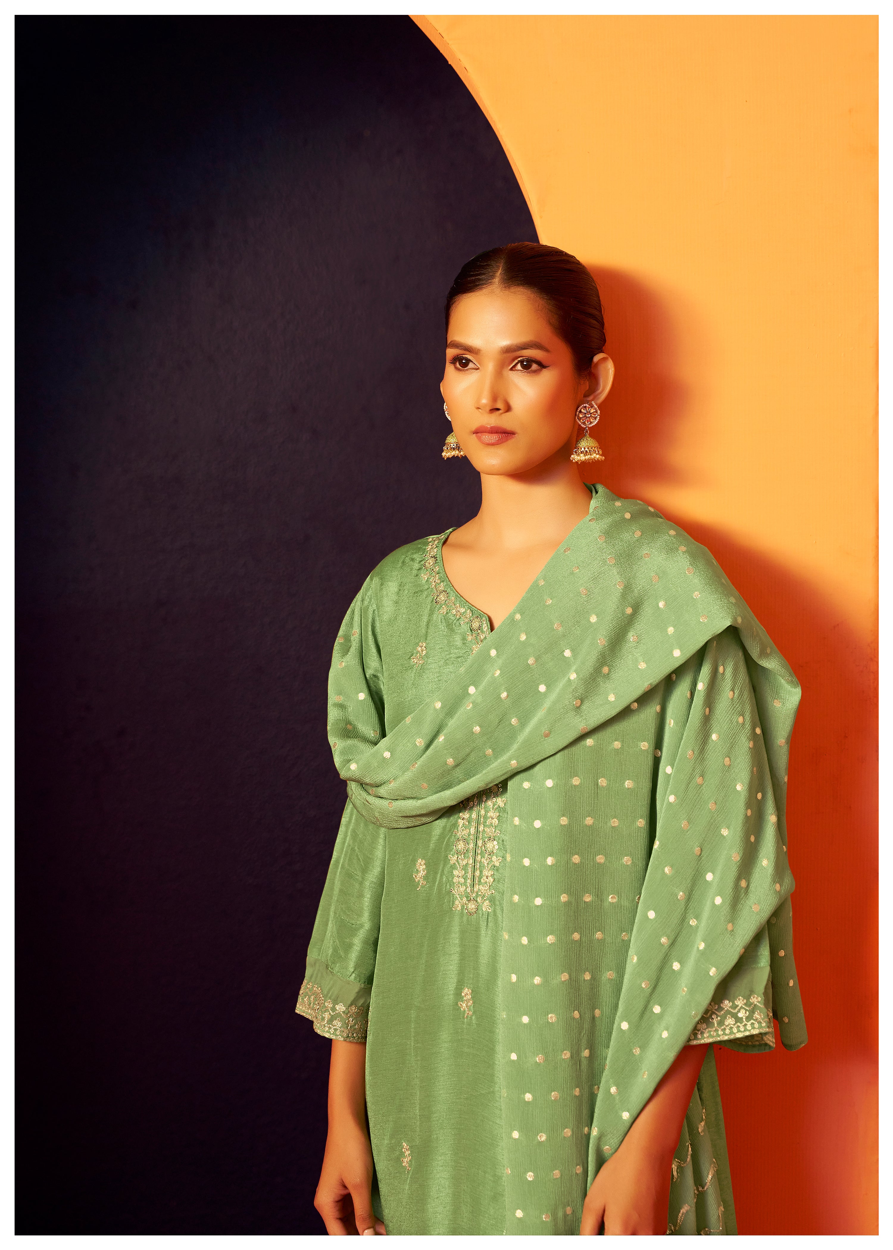 Chinnon Dupatta With Heavy Embroidery Work Set