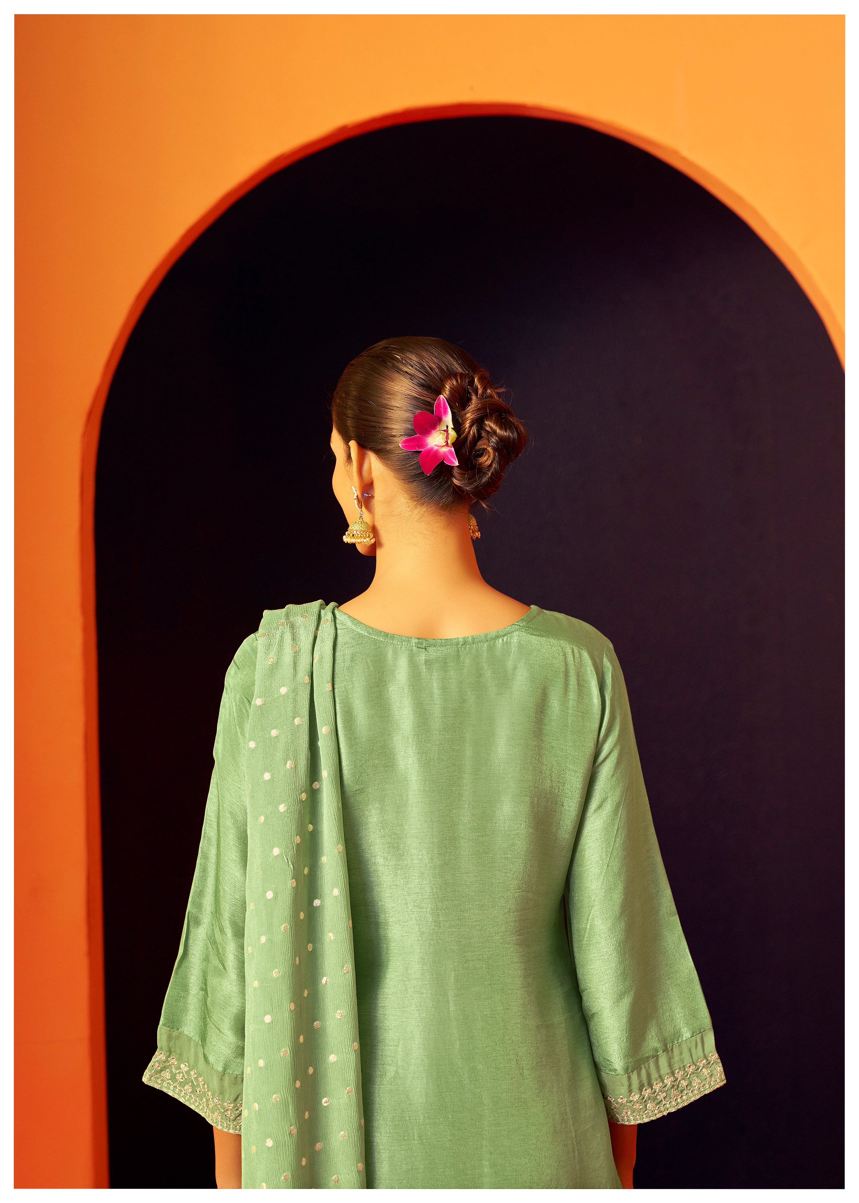Chinnon Dupatta With Heavy Embroidery Work Set