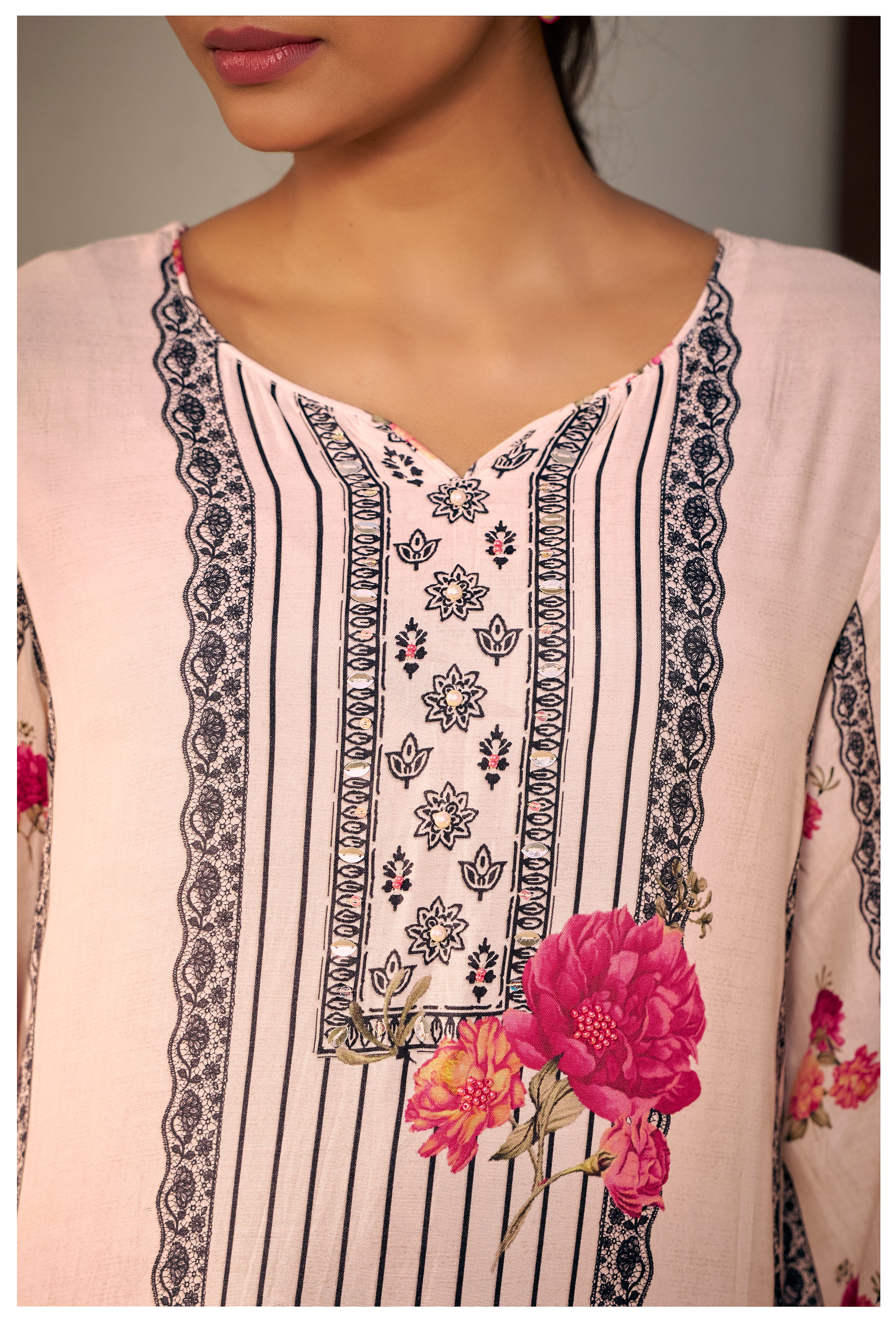 Heavy Muslin Digital Print Kurta Set