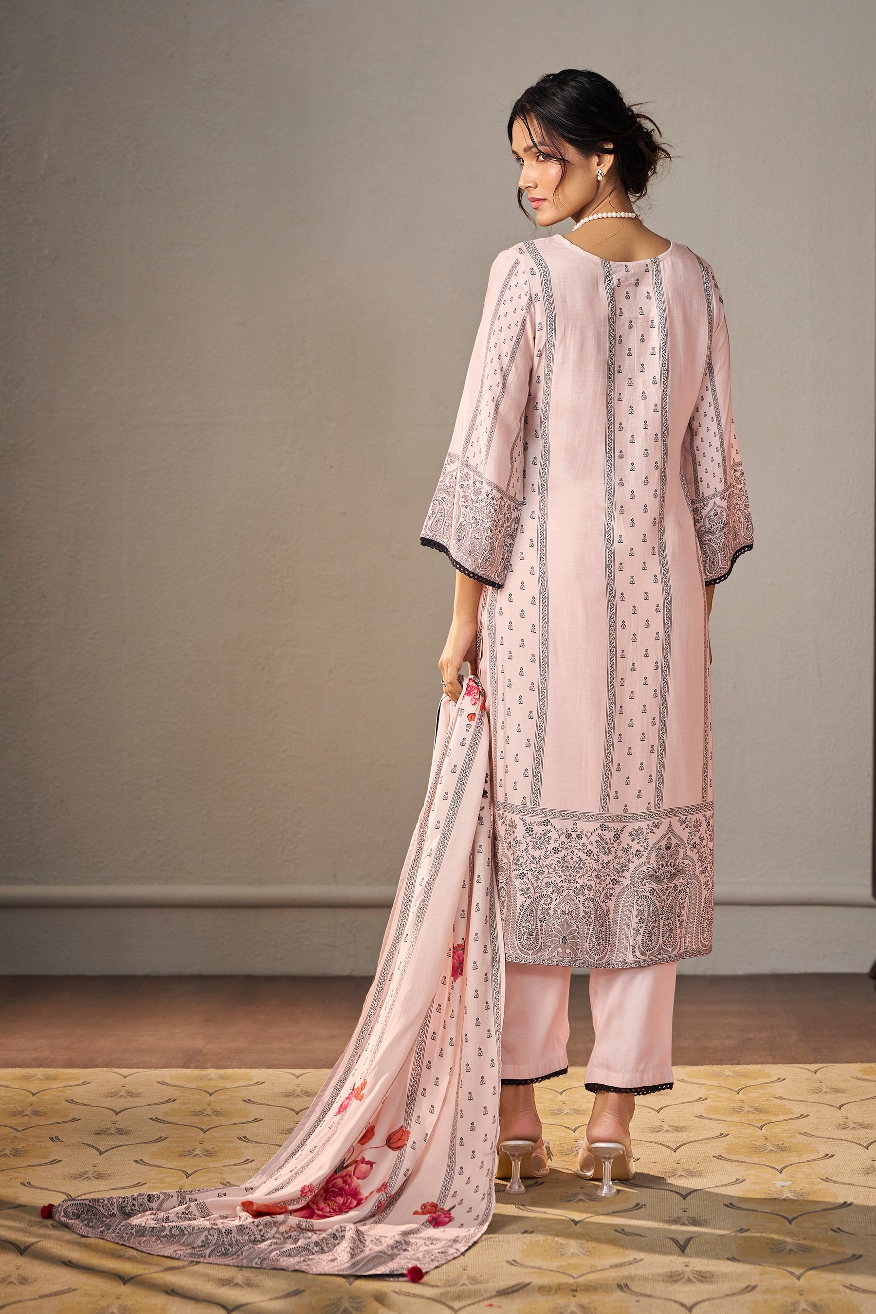 Handworked Muslin Digital Print Kurta Set