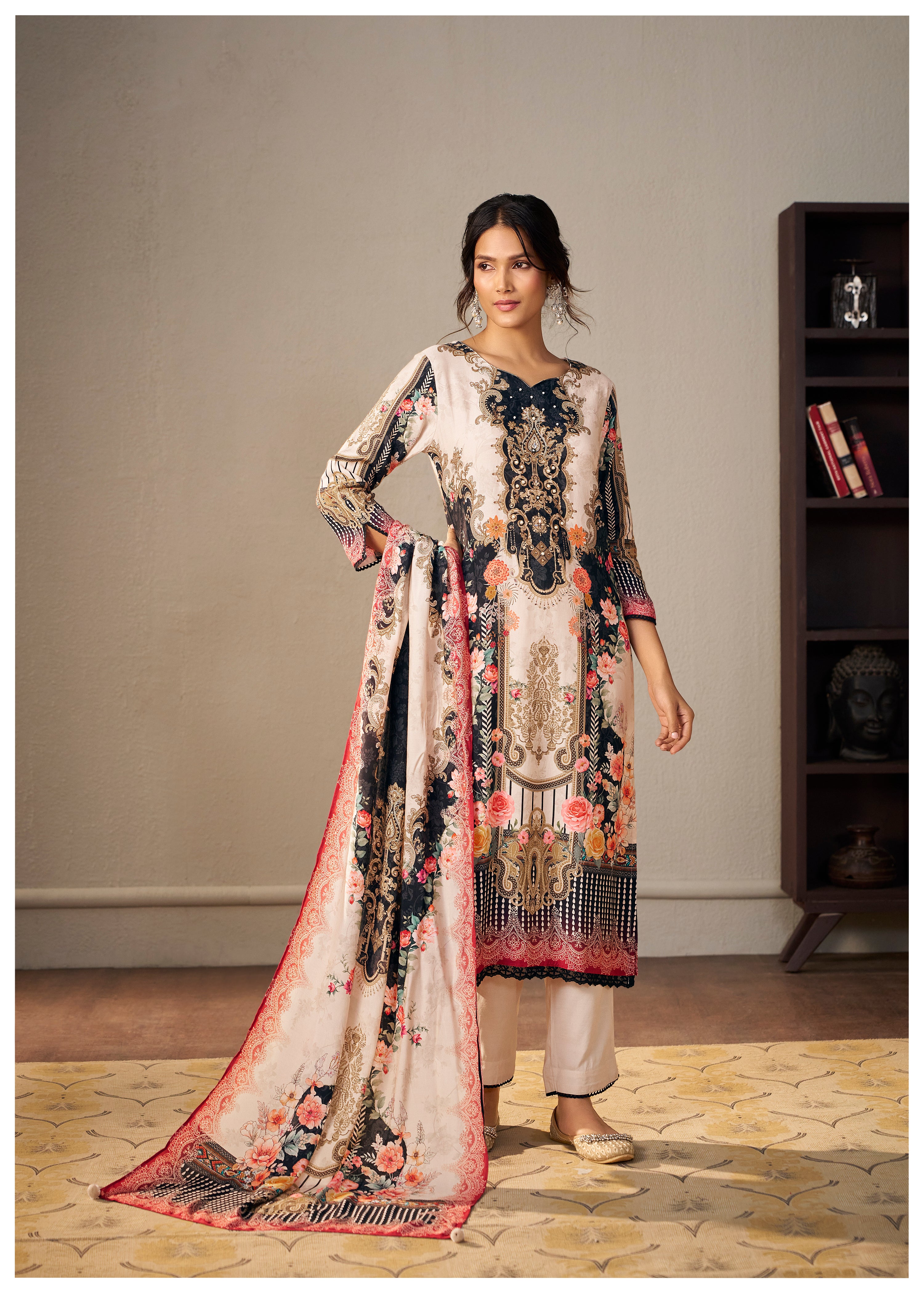 Heavy Muslin Digital Print Kurta Set