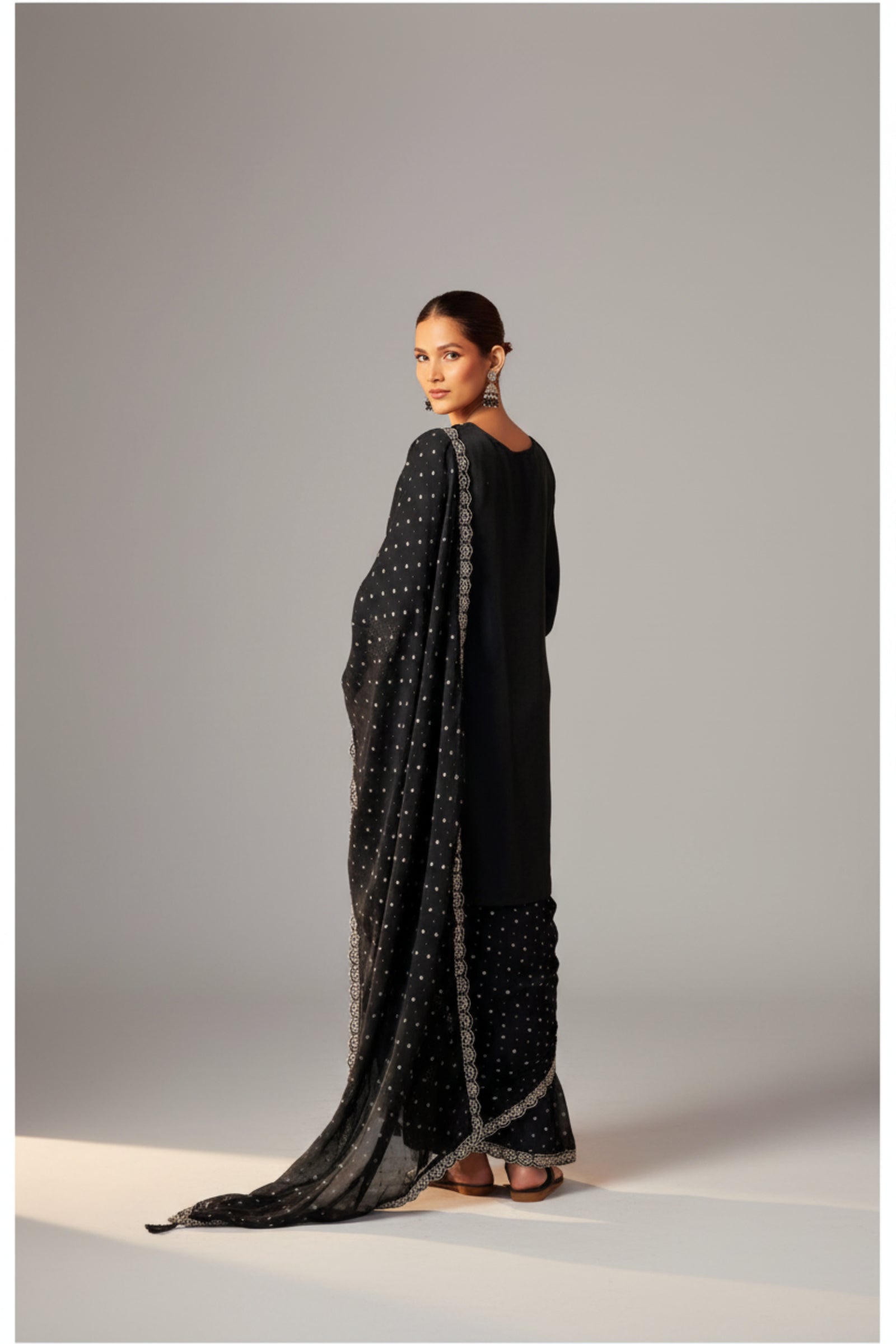 Ravelyn Black Zari Embroidered Kurta Set