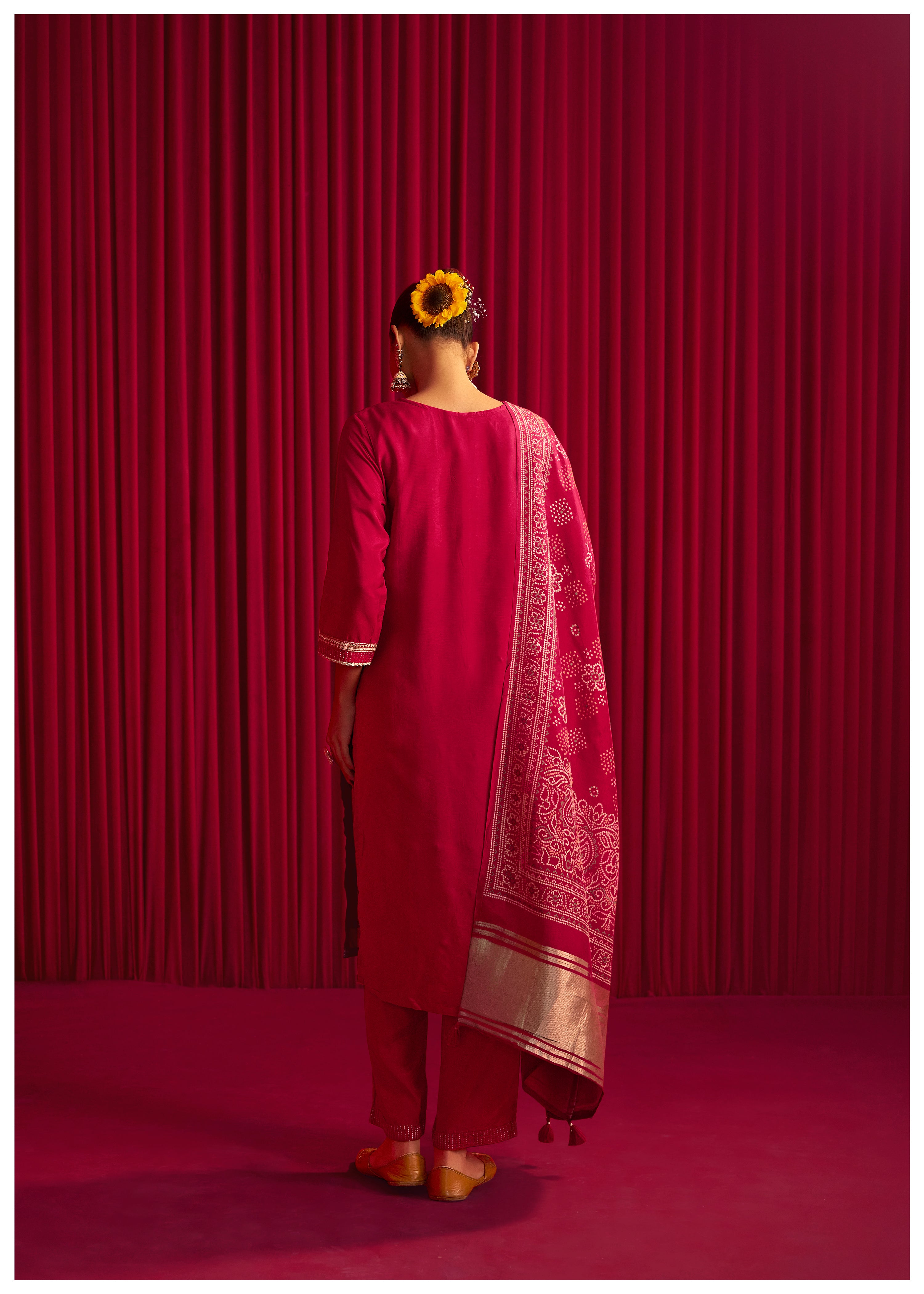 Silk Embroidery Set