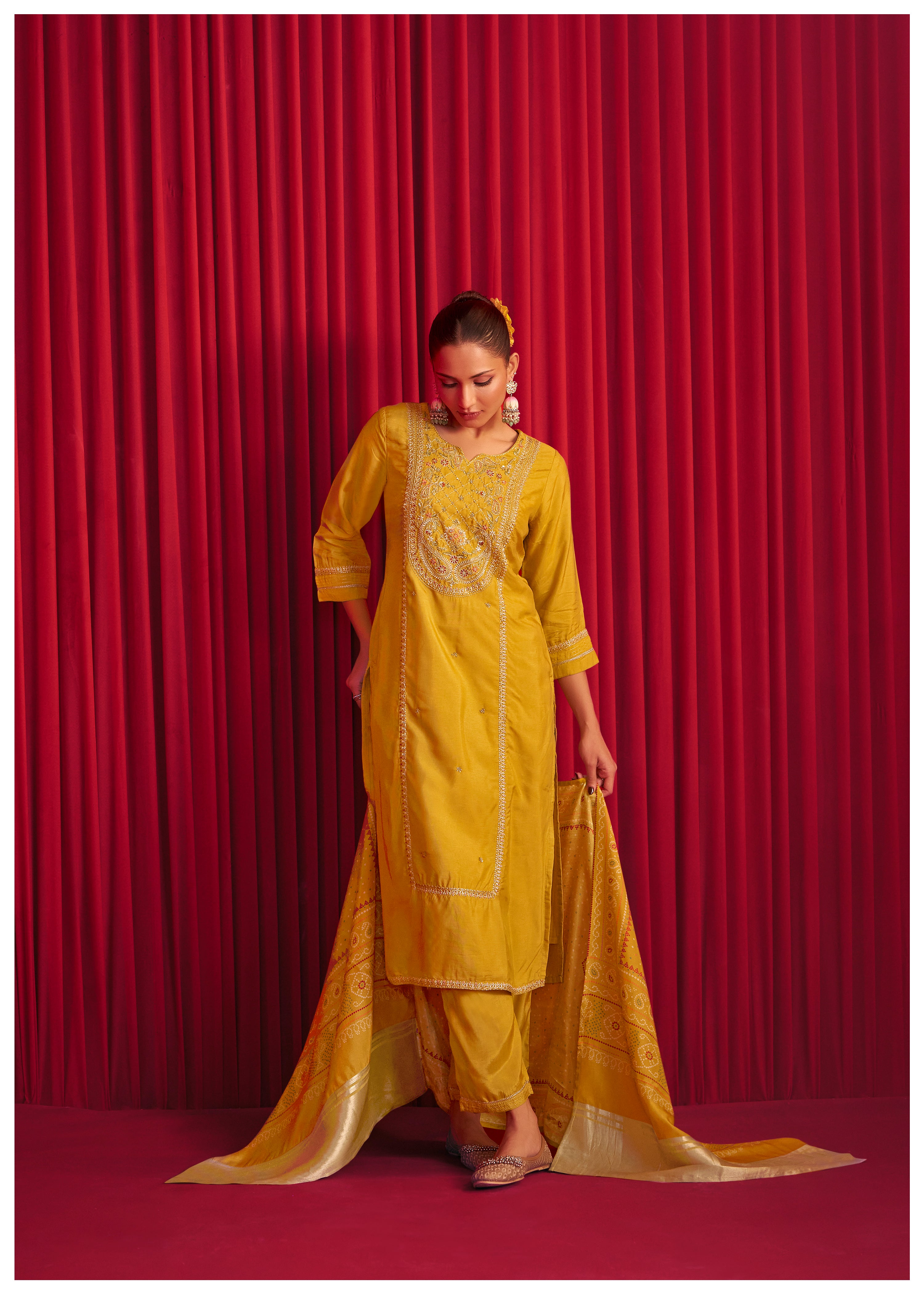 Silk Embroidery Set