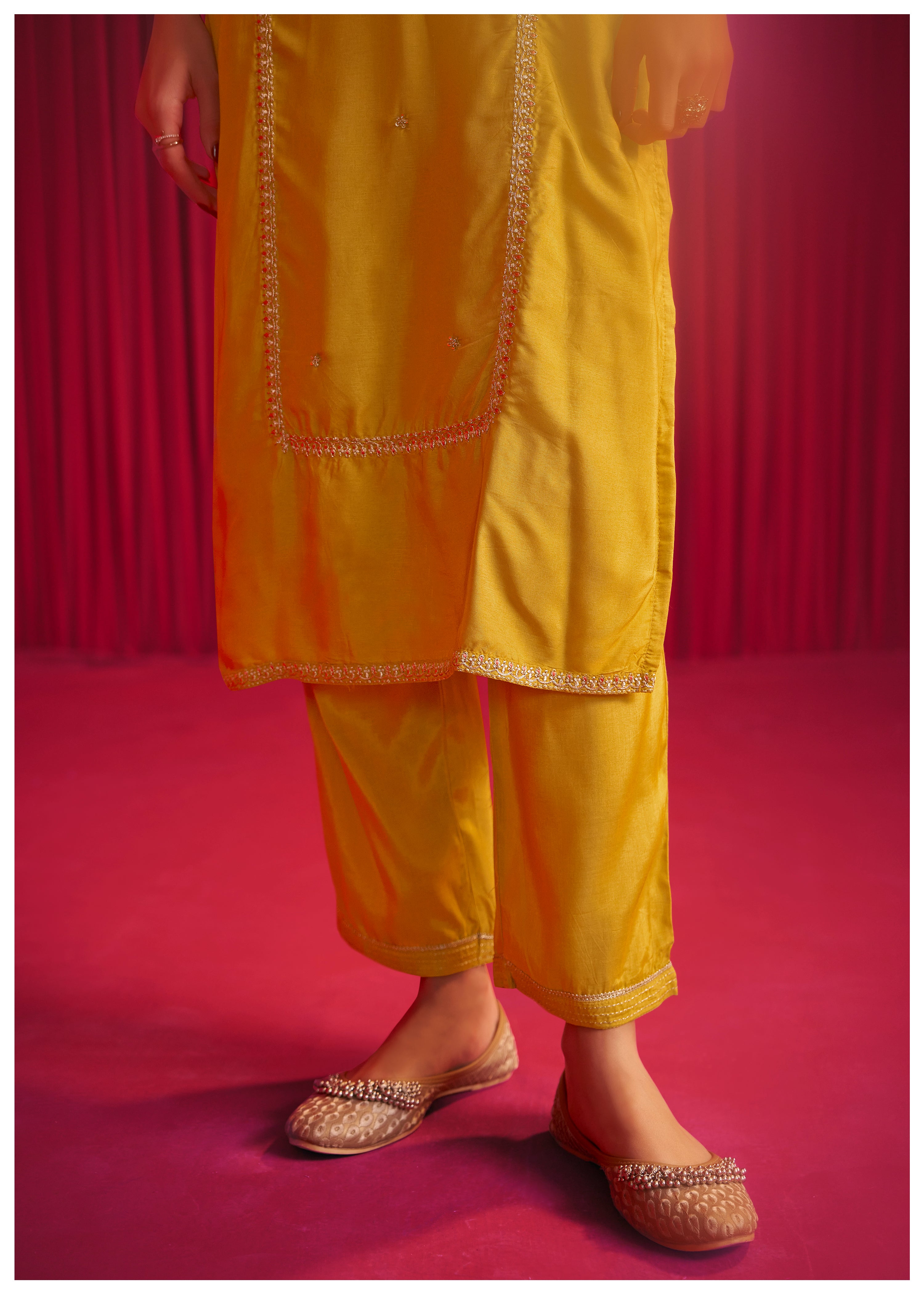 Silk Embroidery Set
