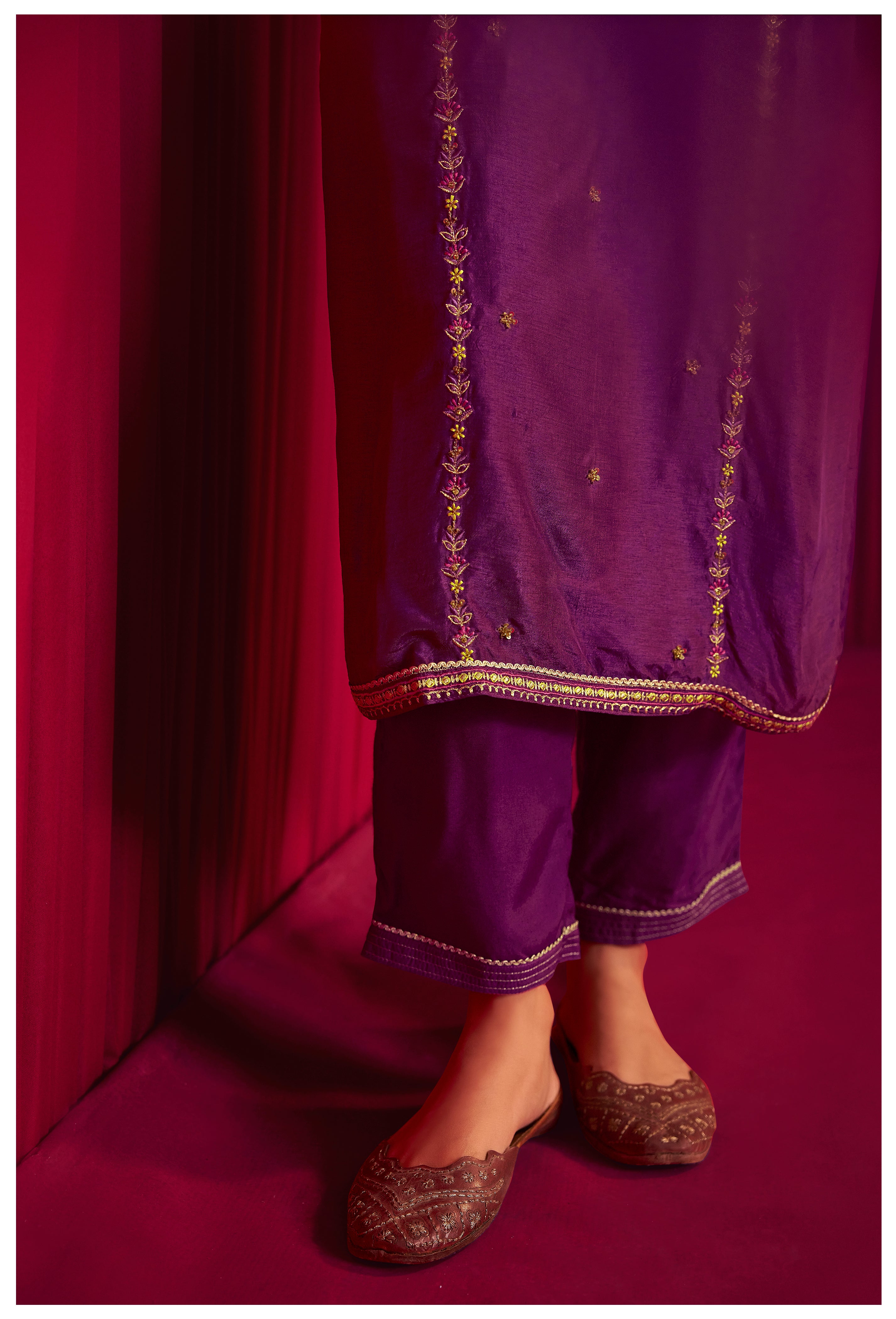 Silk Embroidery Set