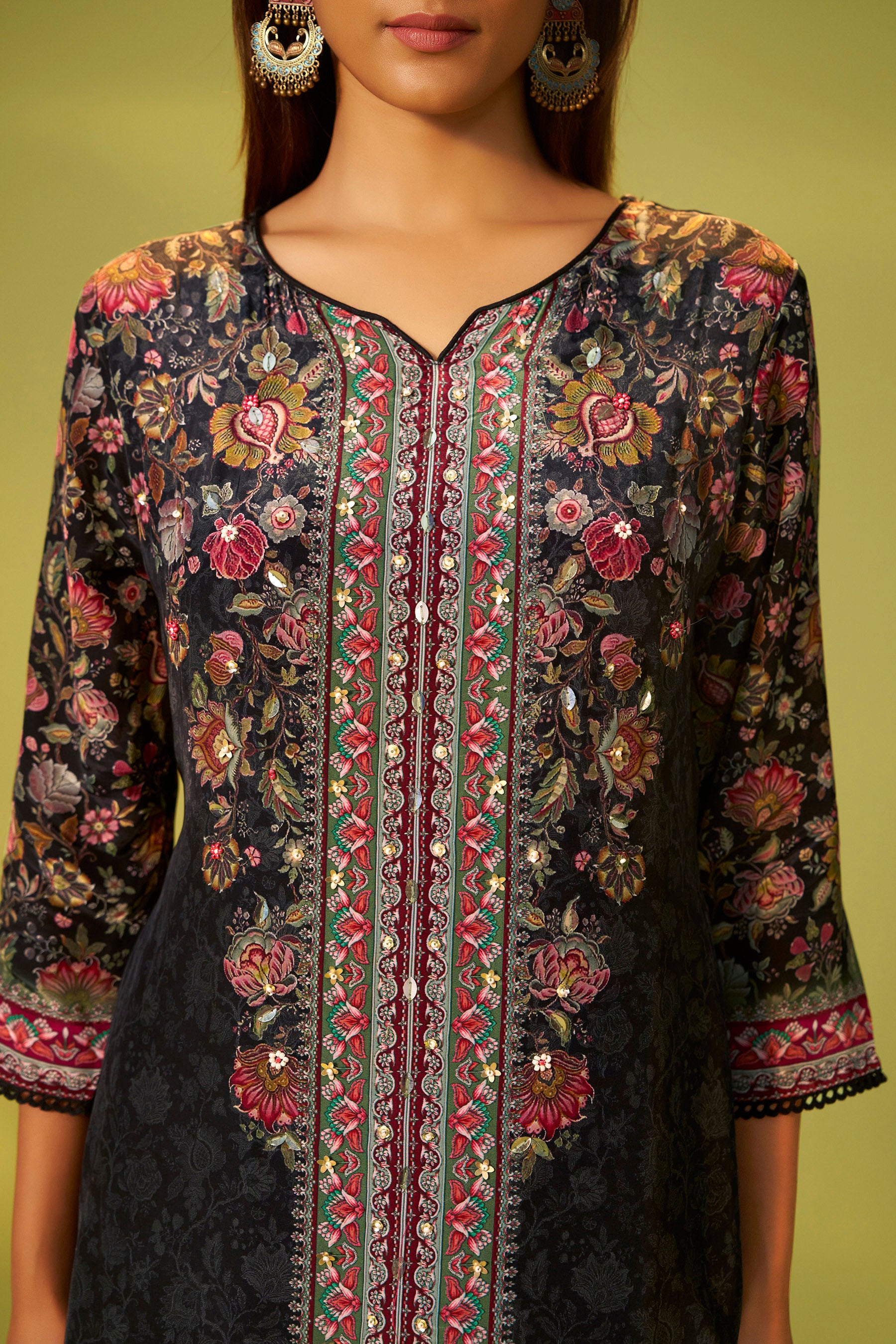 Crepe Silk Kurta Set (3-piece set)