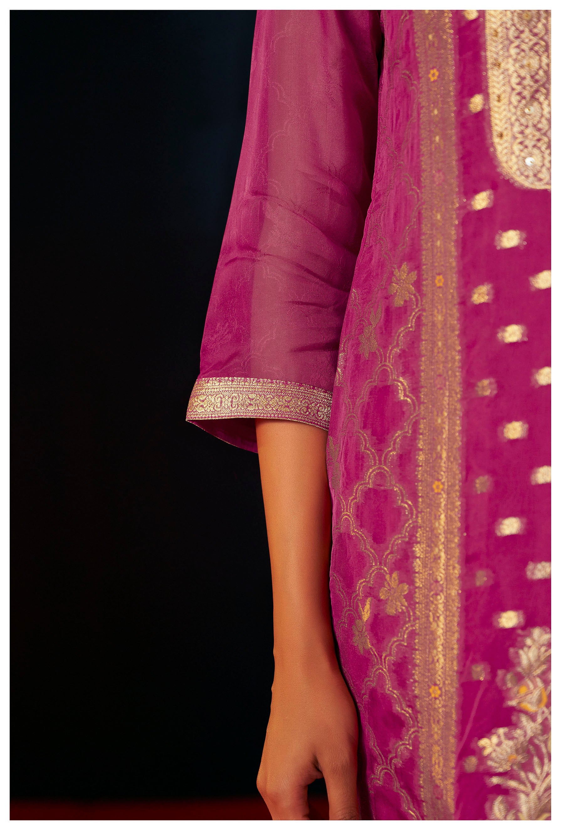 Meliora Pink Organza Jacquard Kurta Set