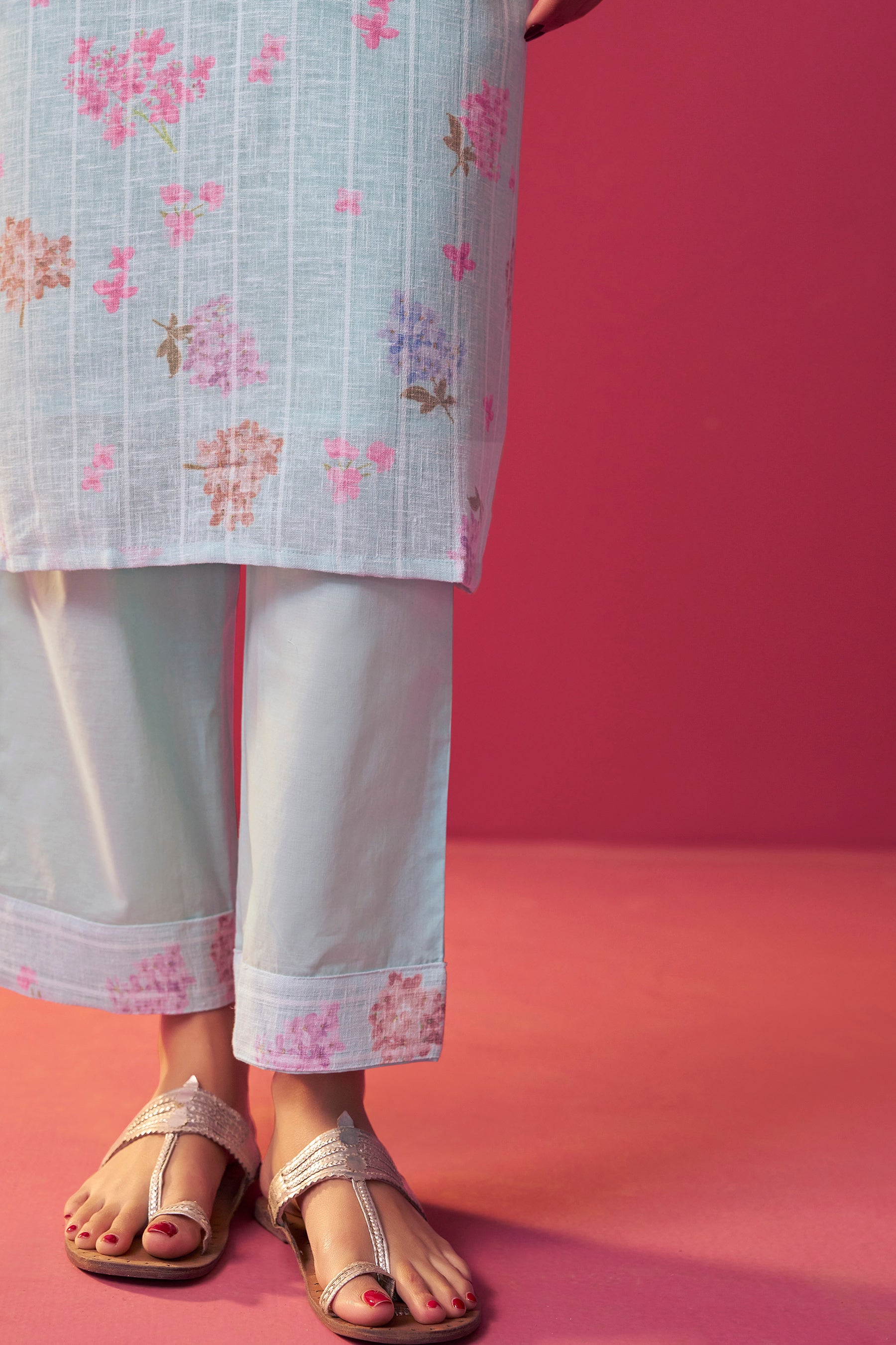 Linen Embroidered Digital Print Kurta Set