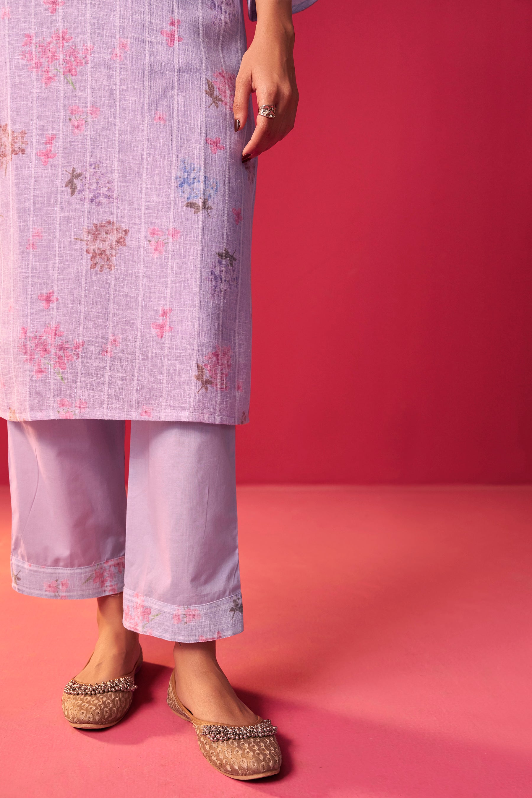 Linen Embroidered Kurta Set