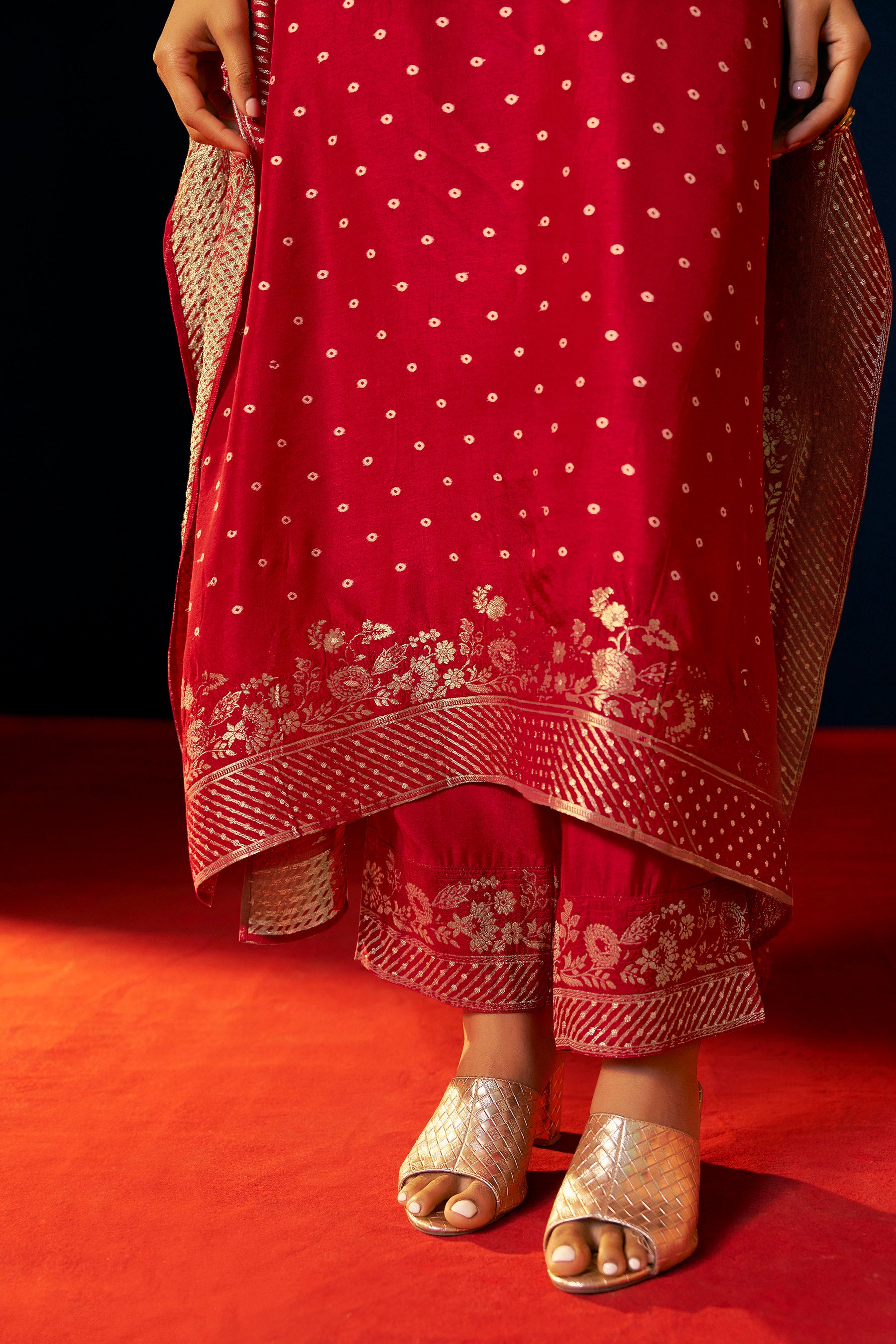 Dola Silk Kaftaan Set – Red