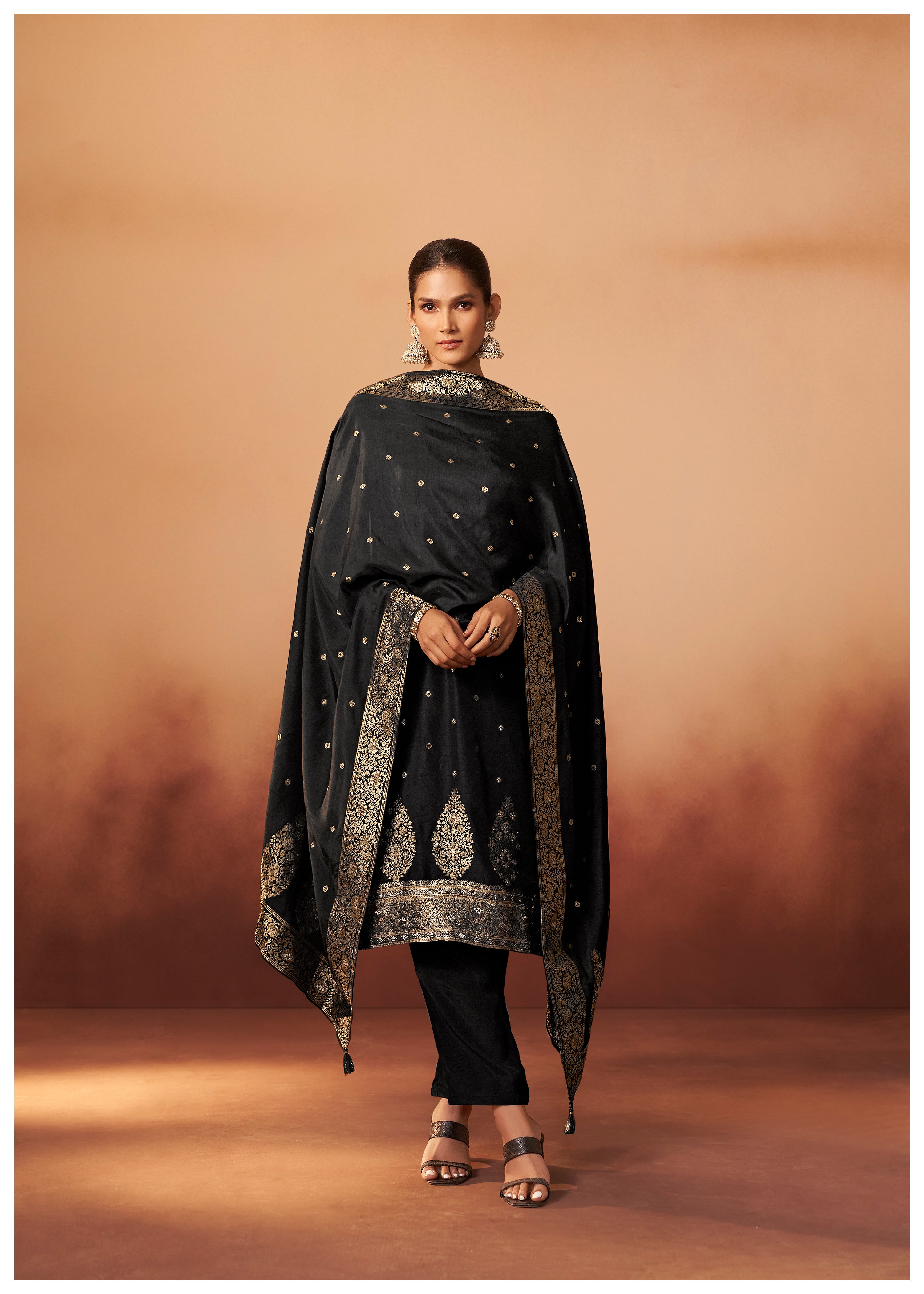 Russian Jacquard Set
