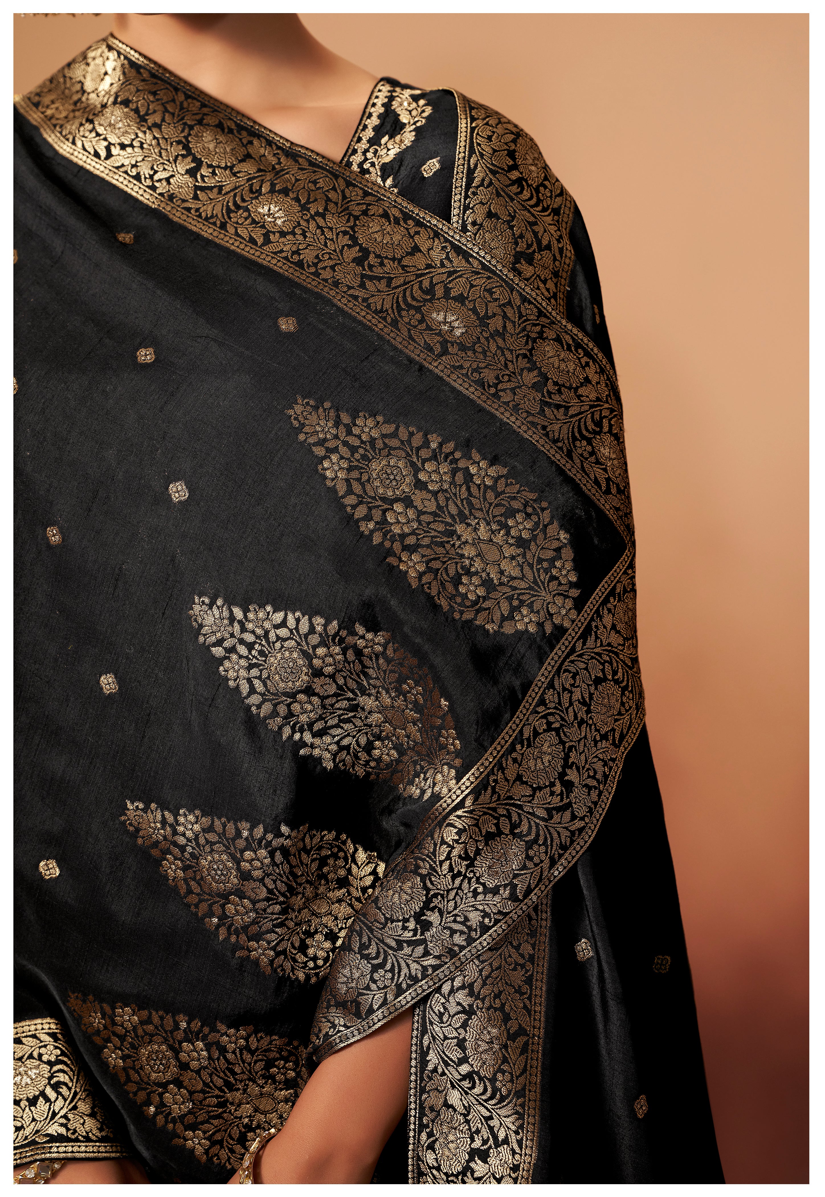 Russian Jacquard Set