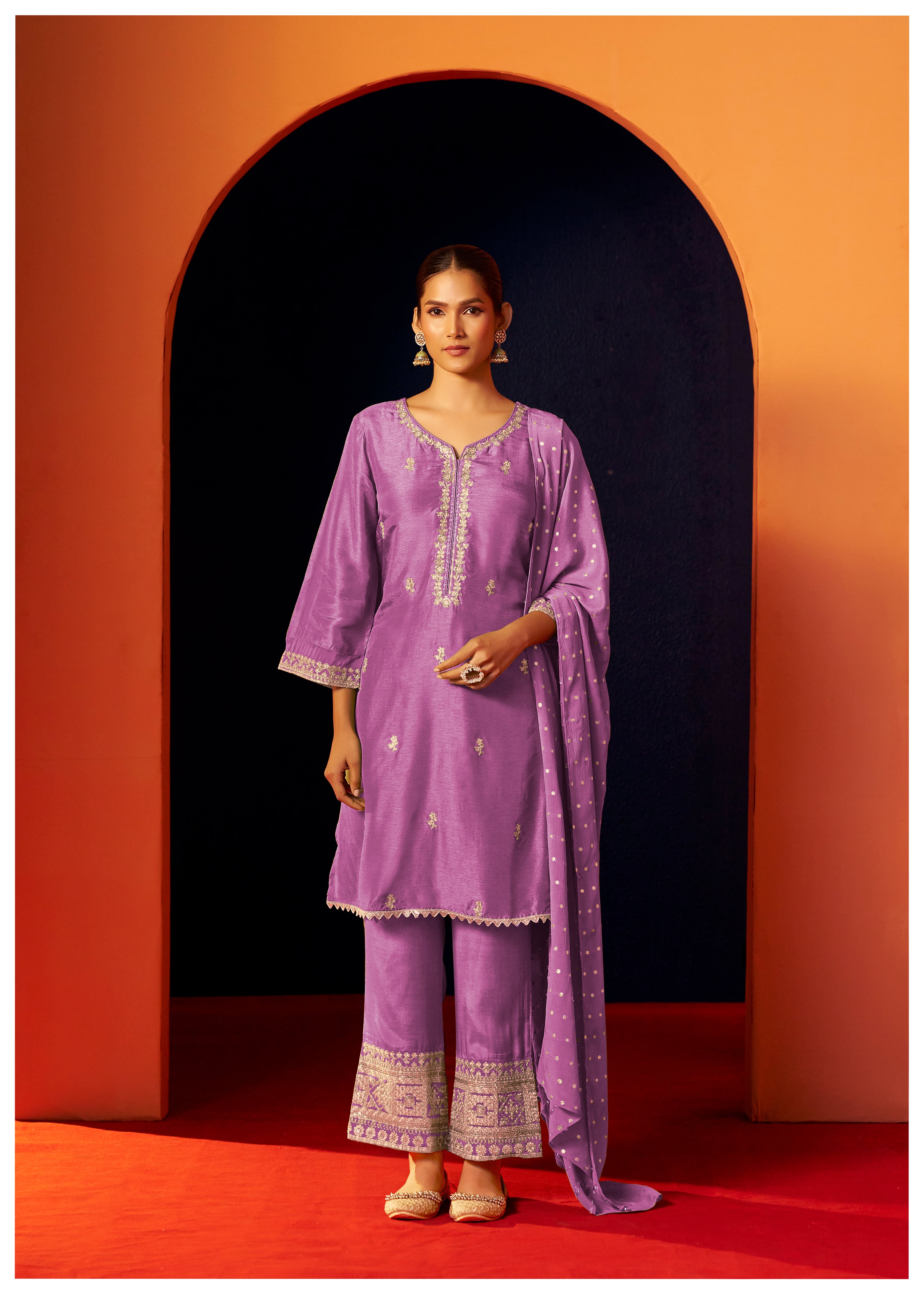 Chinnon Dupatta With Heavy Embroidery Work Set
