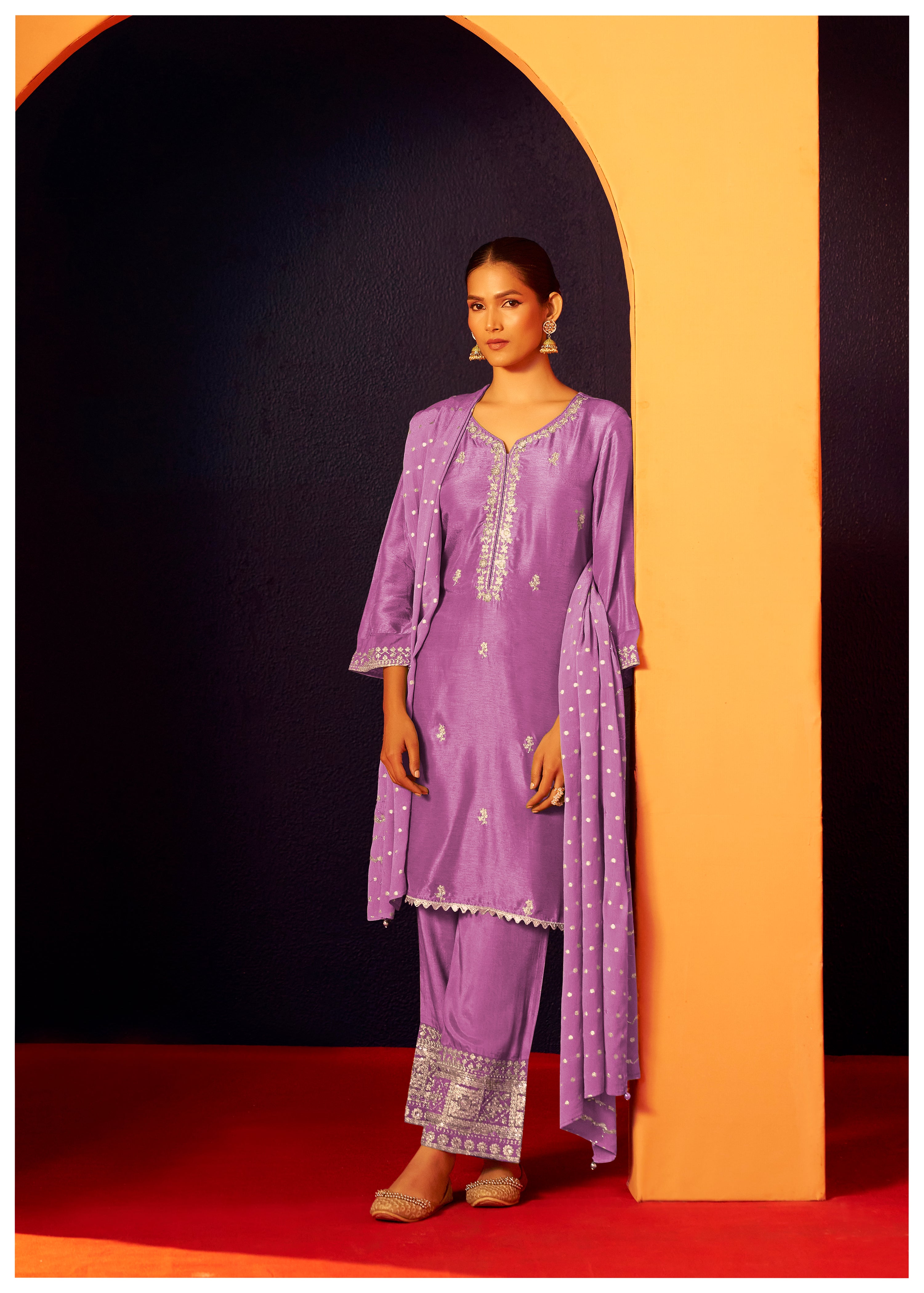 Chinnon Dupatta With Heavy Embroidery Work Set