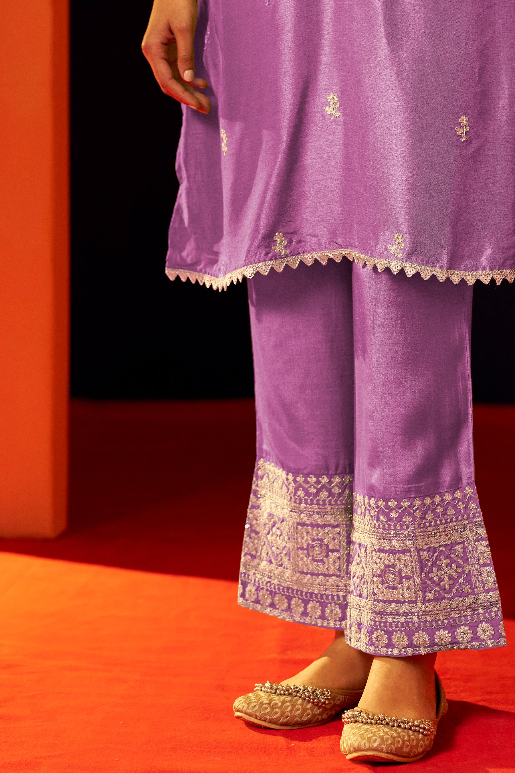 Embroidered Dola Silk Kurti Set