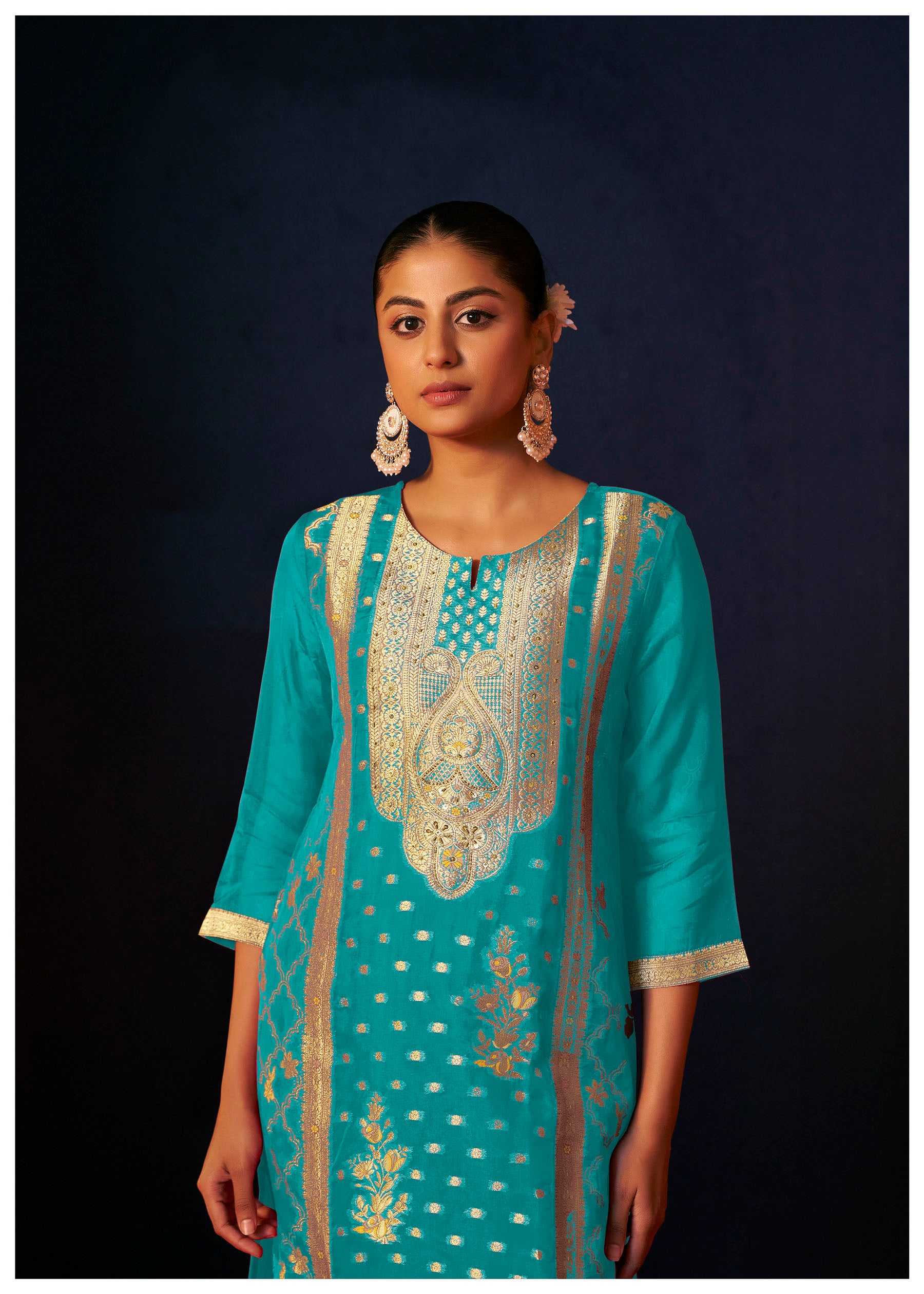 Lunessa Rama Organza Jacquard Kurta Set