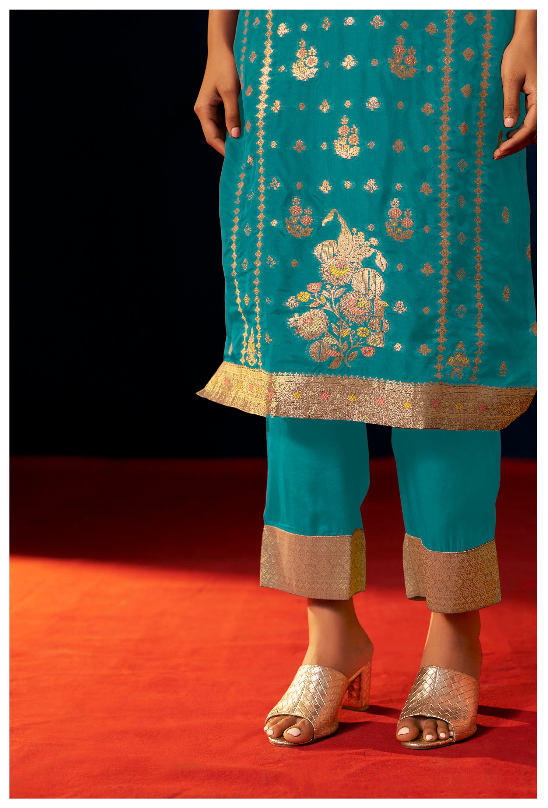Celenya Rama Organza Jacquard Kurta Set