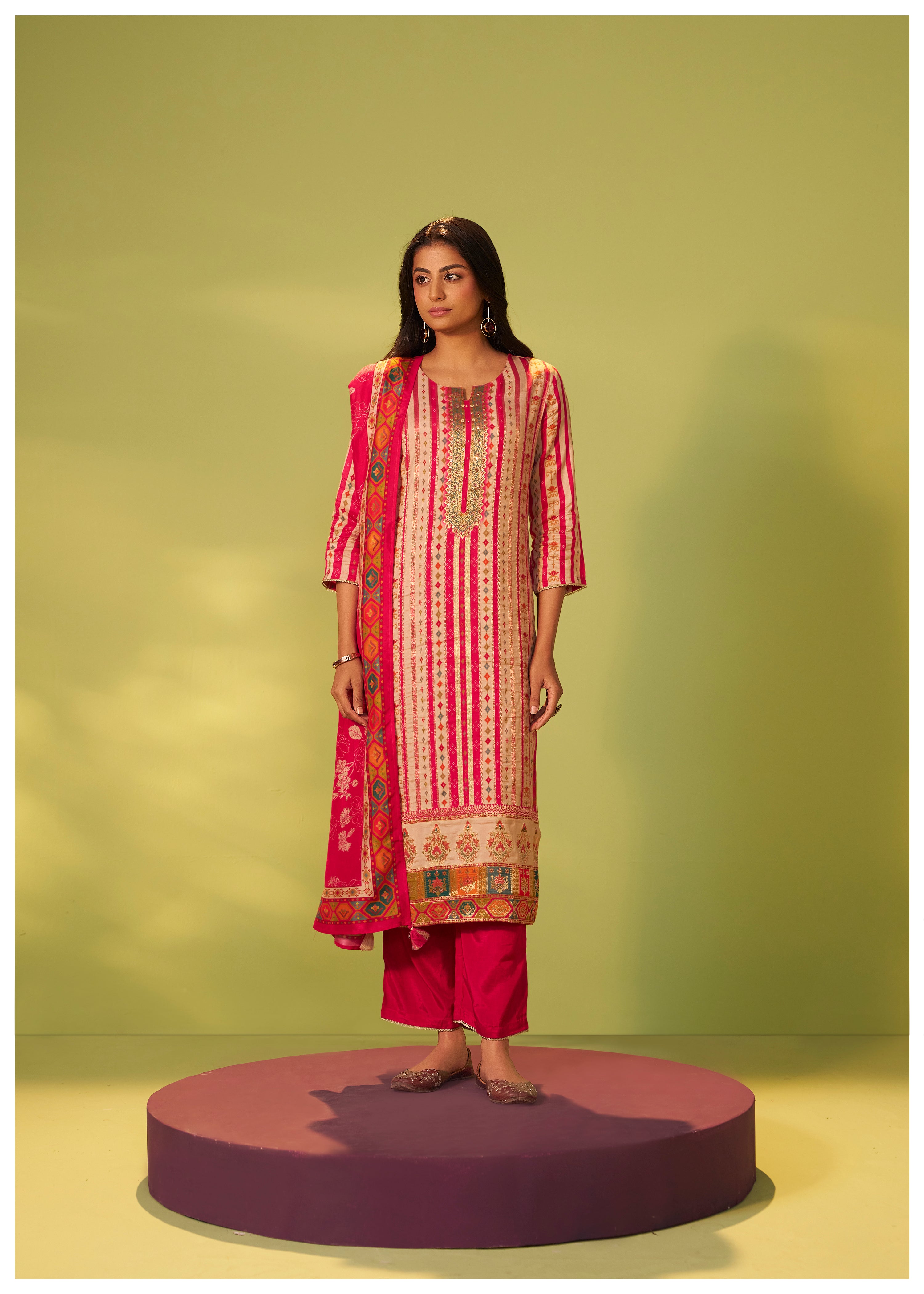 Position Print Russian Silk Kurta Set