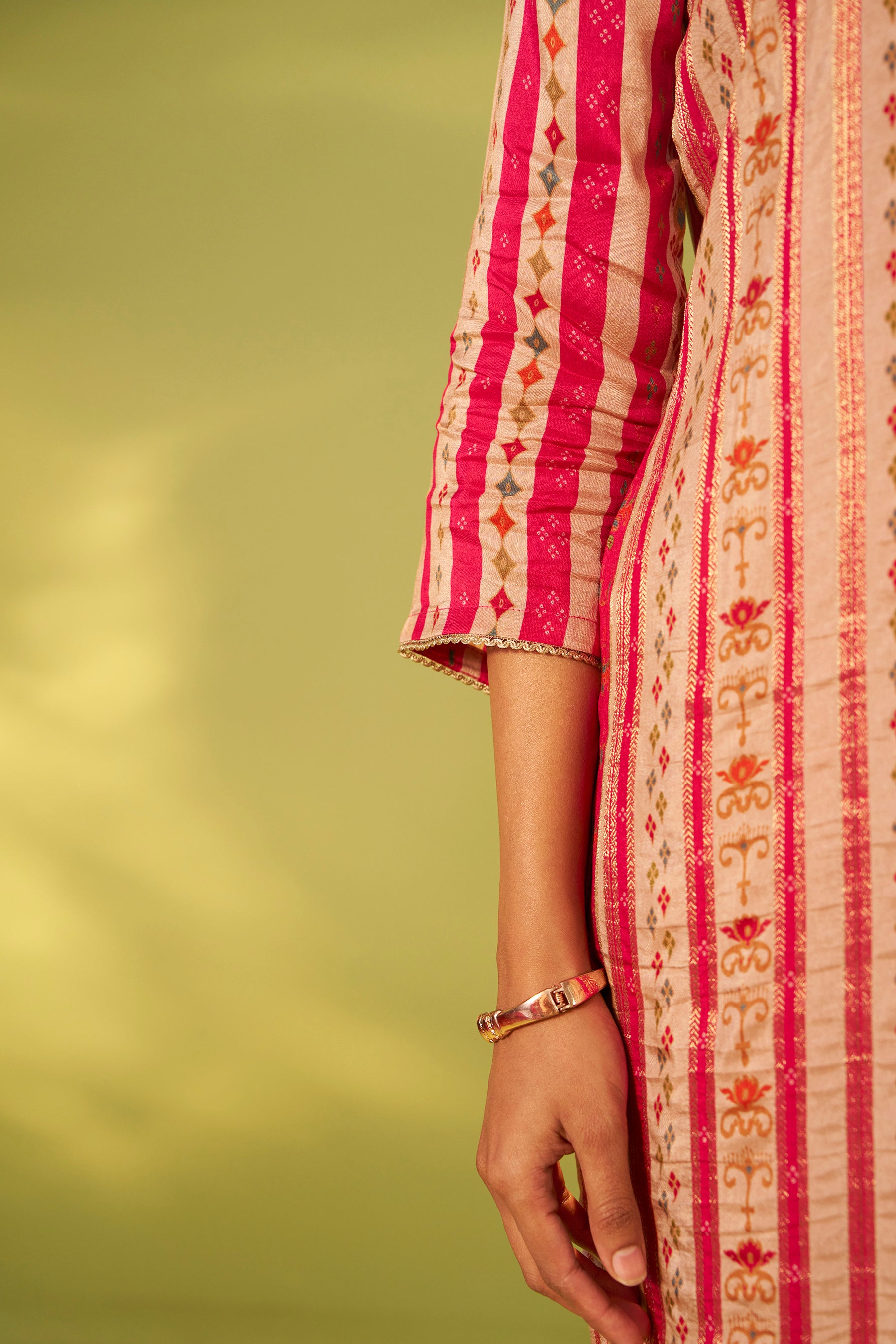 Position Print Russian Silk Kurta Set