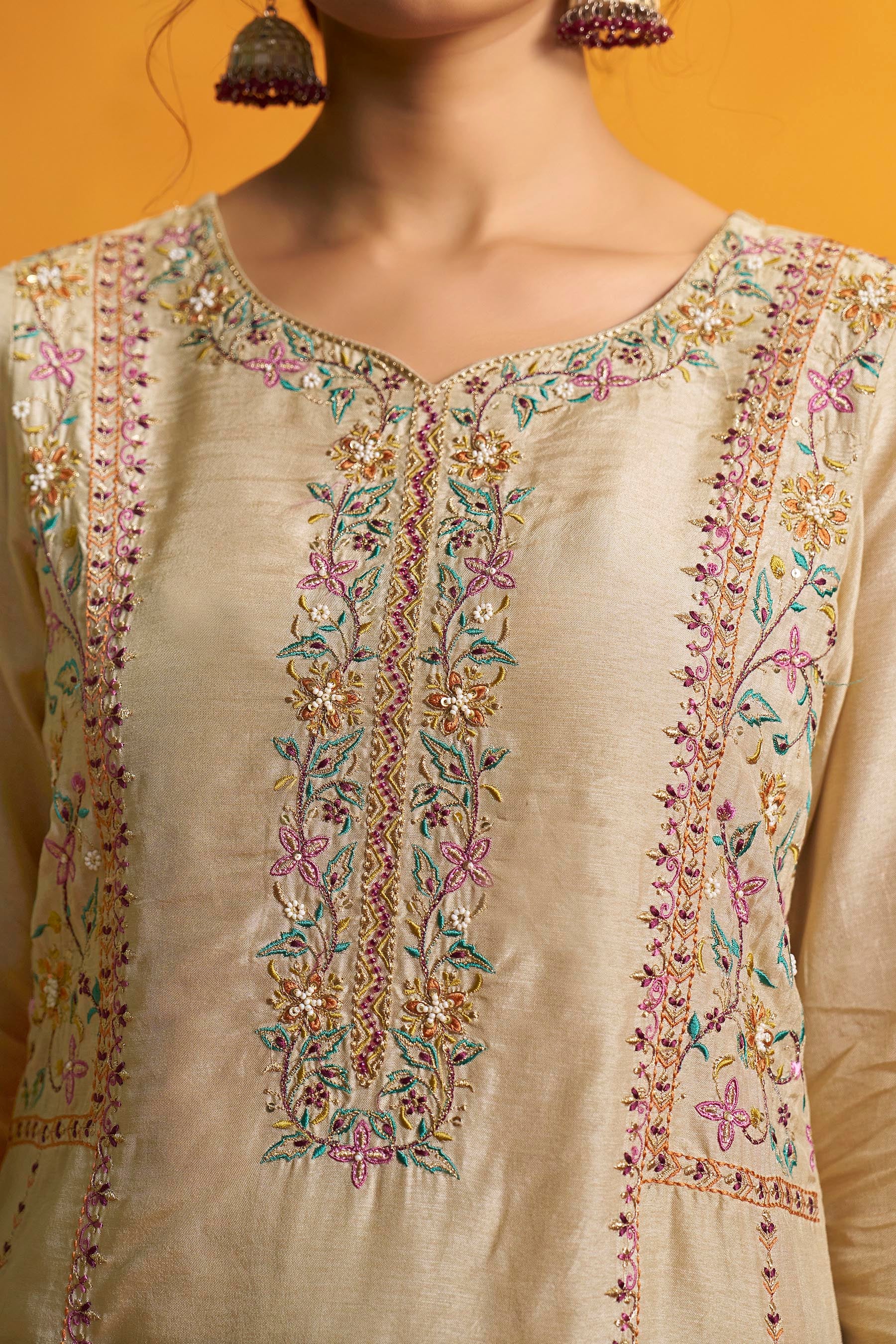 Russian Silk Kurta with Contrast Jacquard Dupatta – Cream