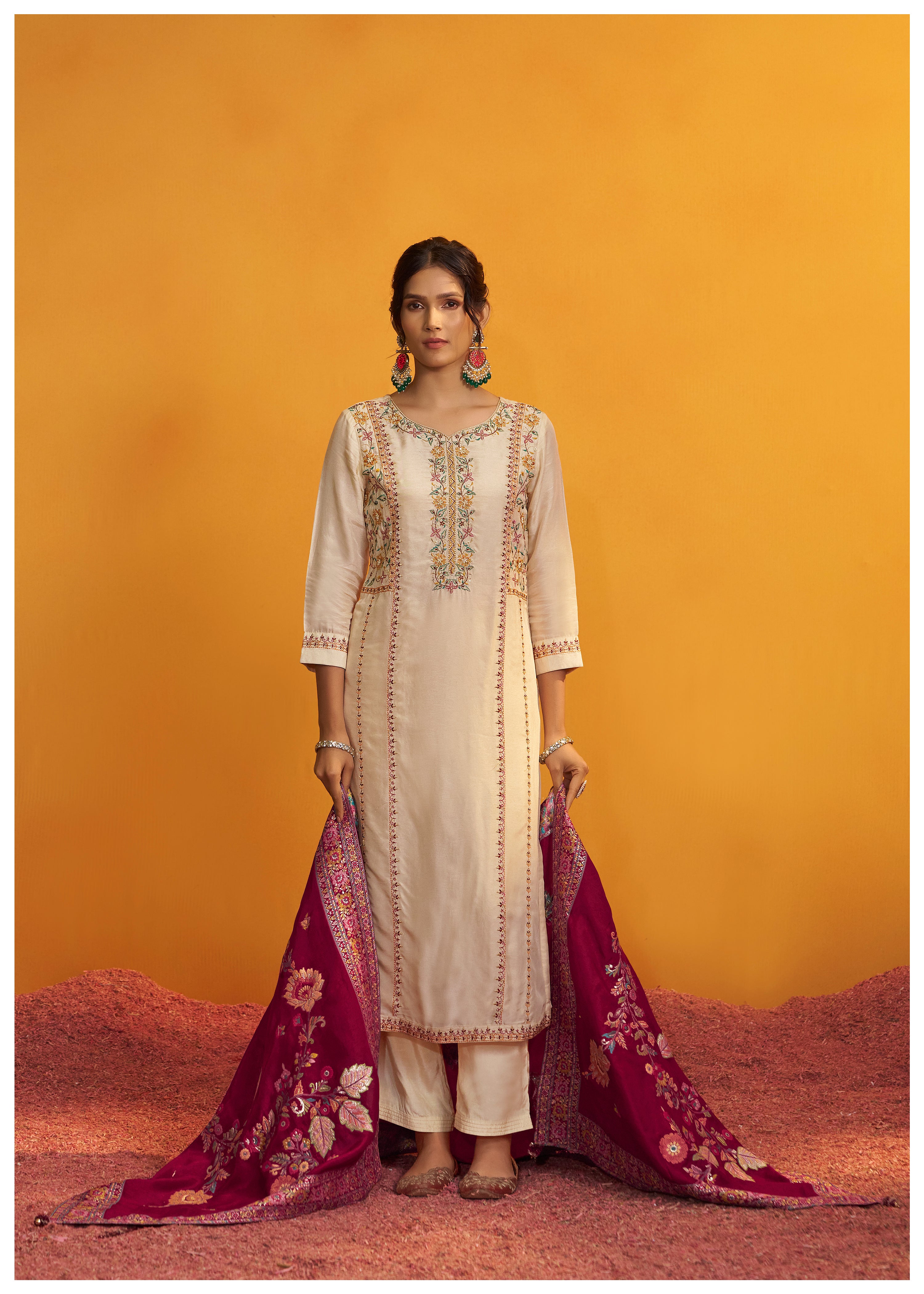 Russsian Silk Kurta With Contrast Jacquard Dupatta