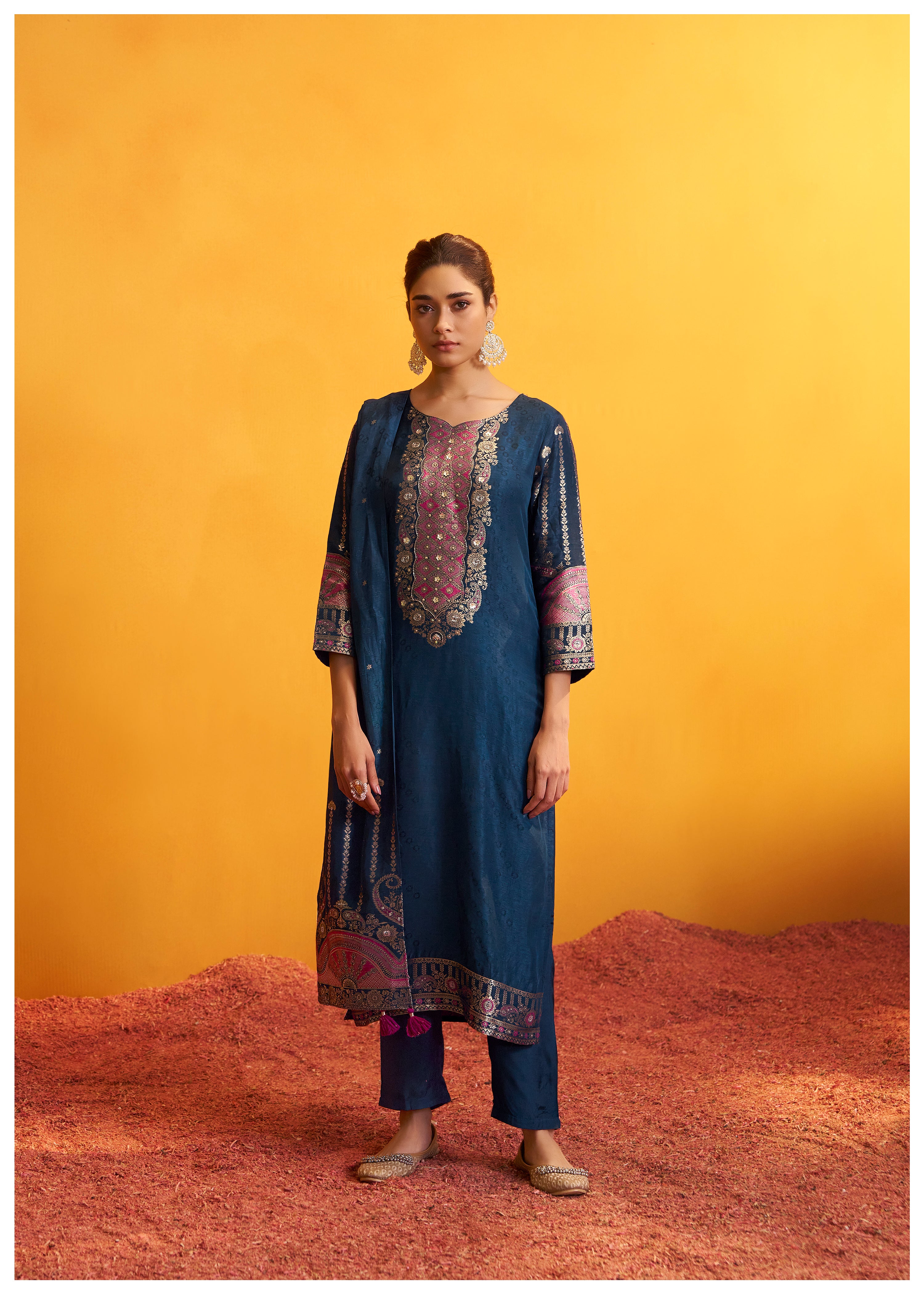 Russian Jacquard Set