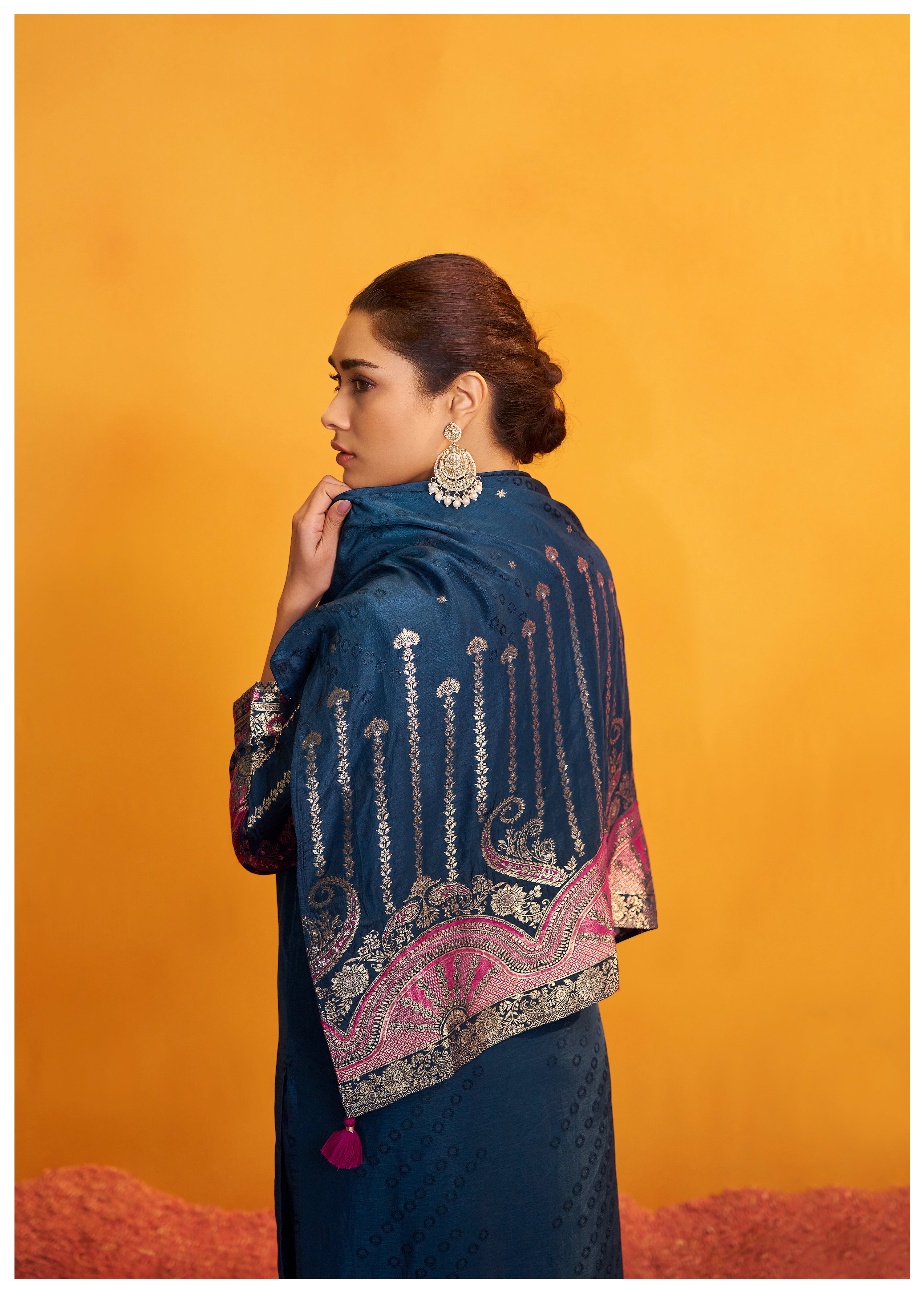 Russian Jacquard Set