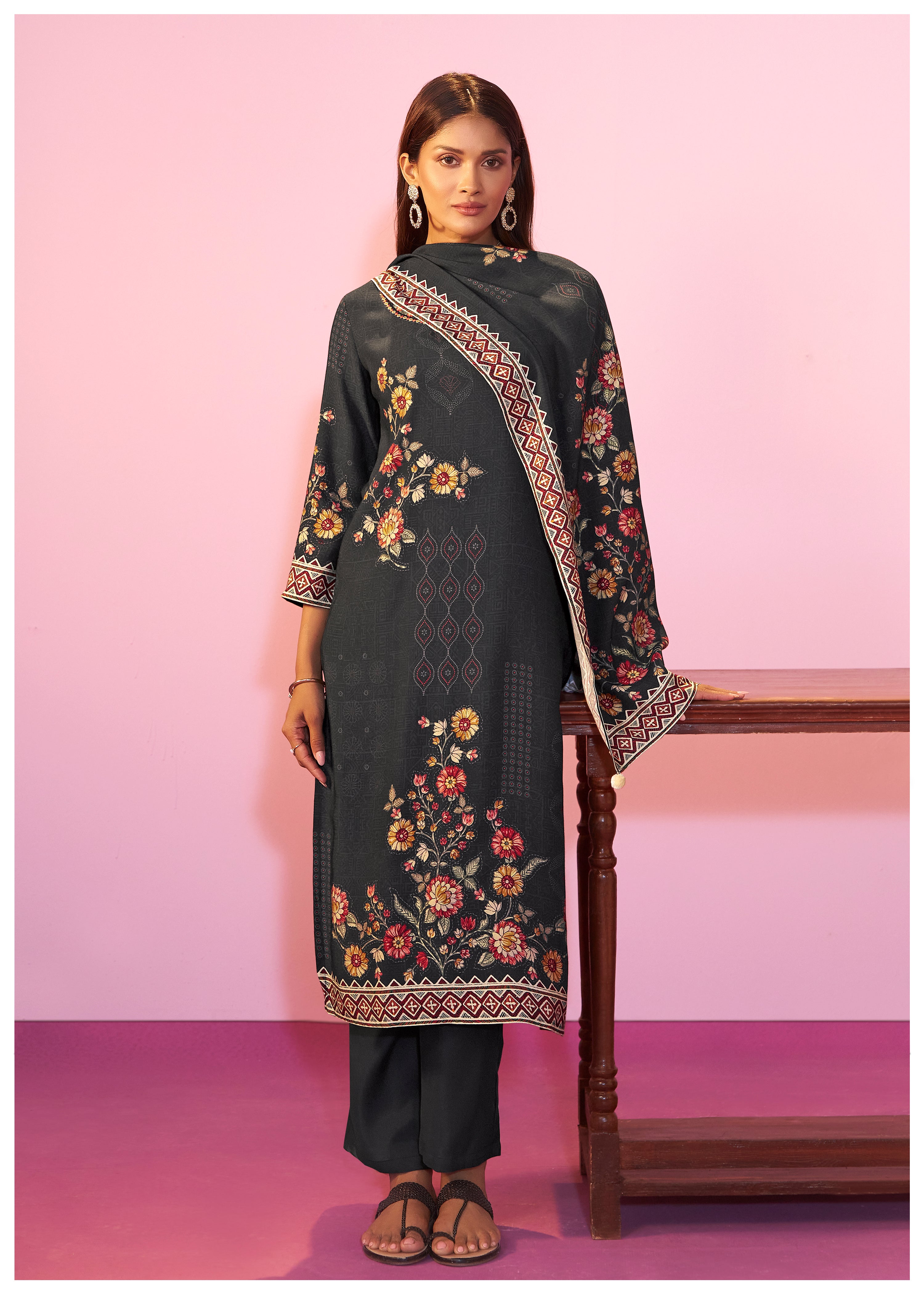 Viscose digital print Kurta Set with Intricate Embroidery
