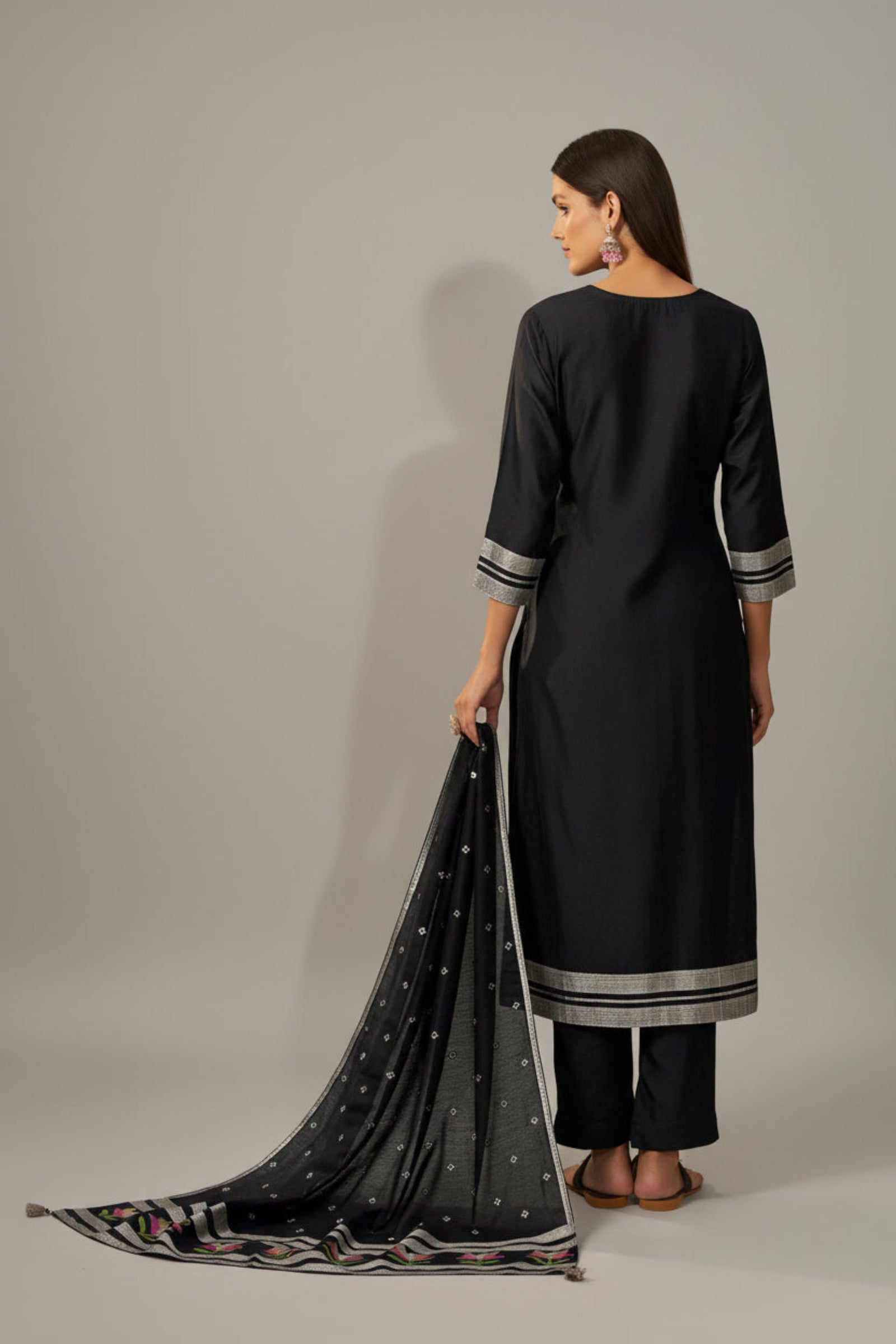 Chanderi Jacquard Set – Black