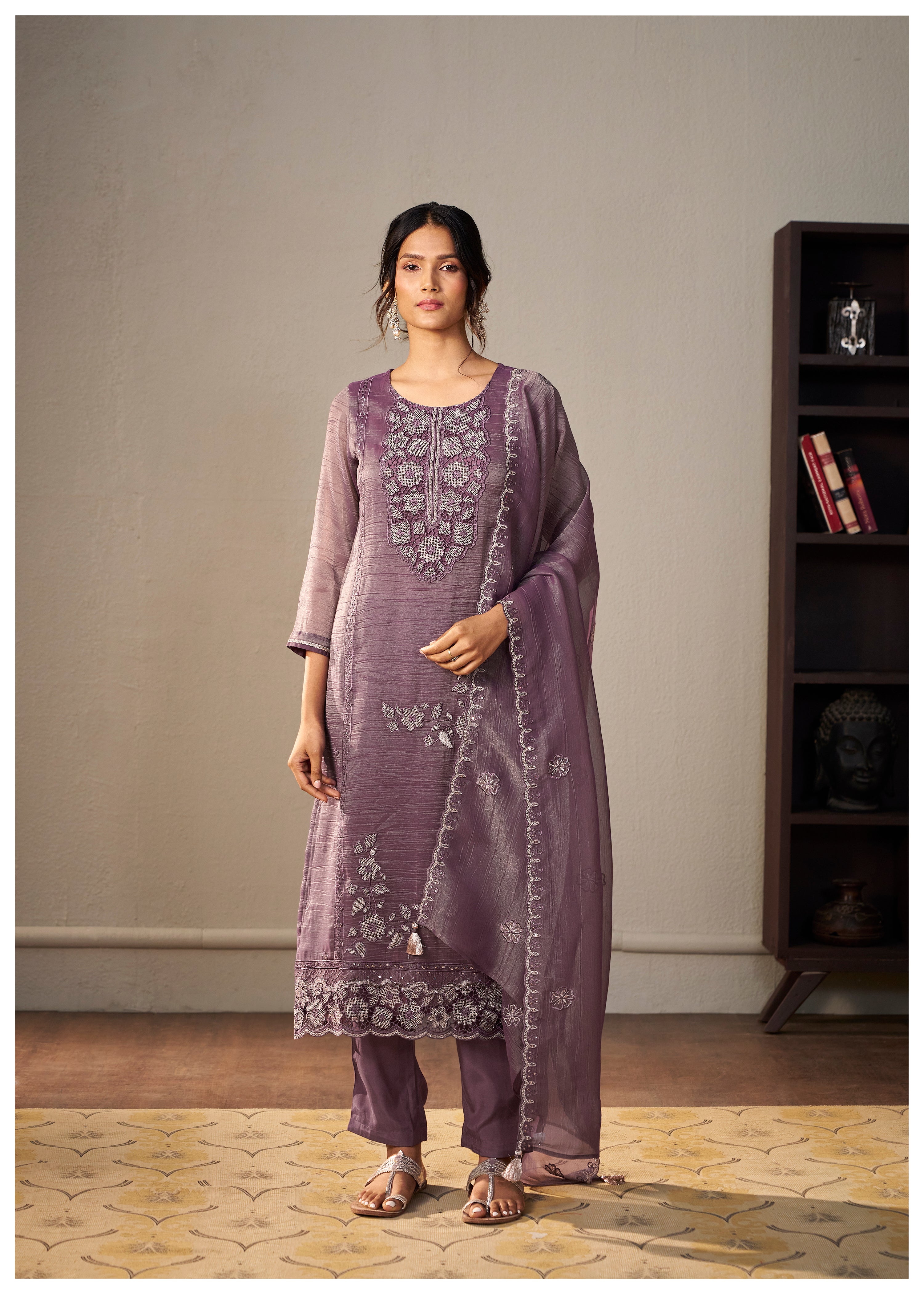 Crush Organza Borer Embroidery Set